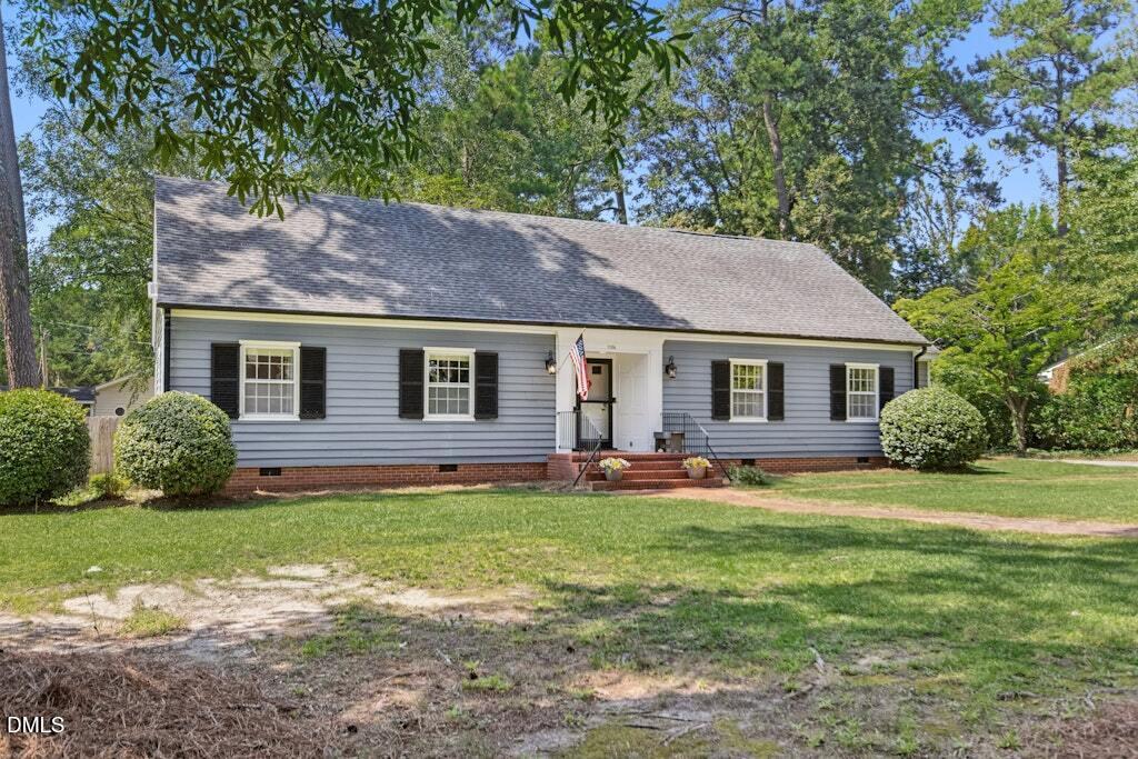 1106 S 1st Street Property Photo 6
