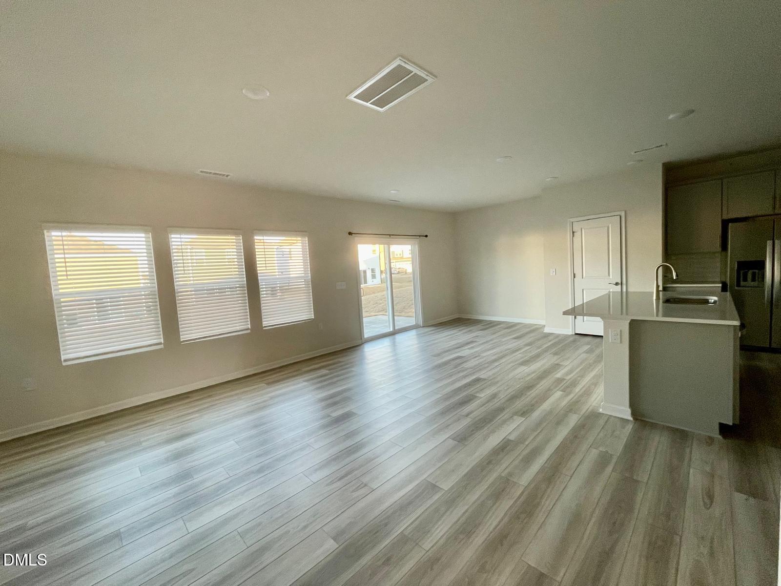 129 Rushmore Avenue Property Photo 4