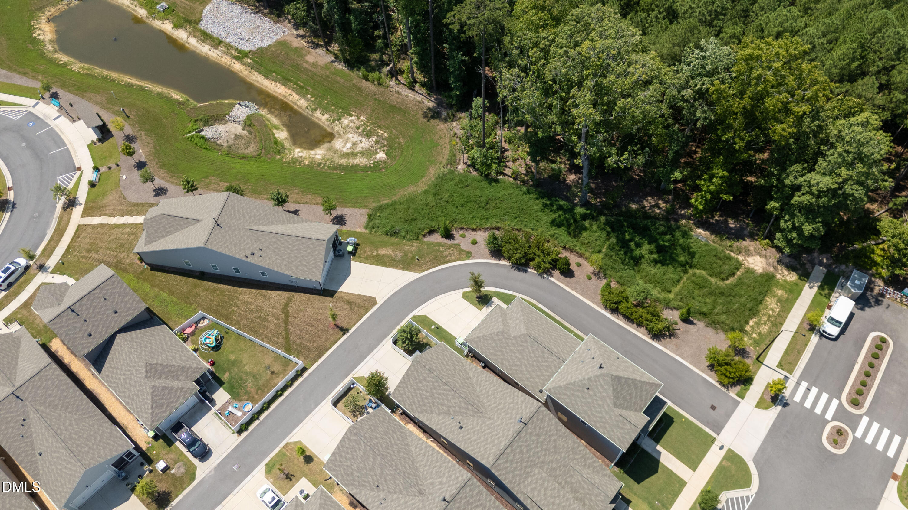400 Haywood Glen Drive Property Photo 66