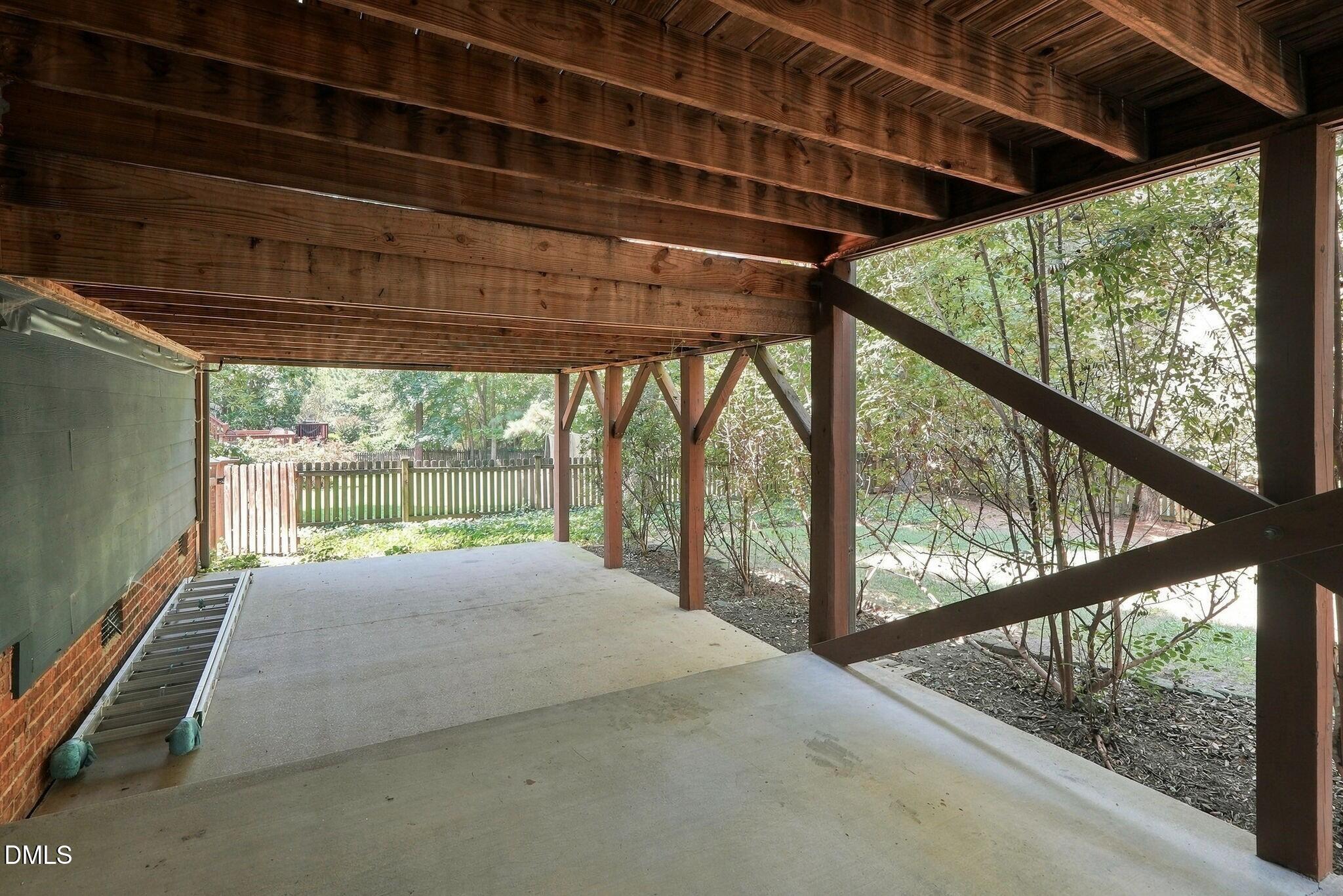 101 Charleston Drive Property Photo 75