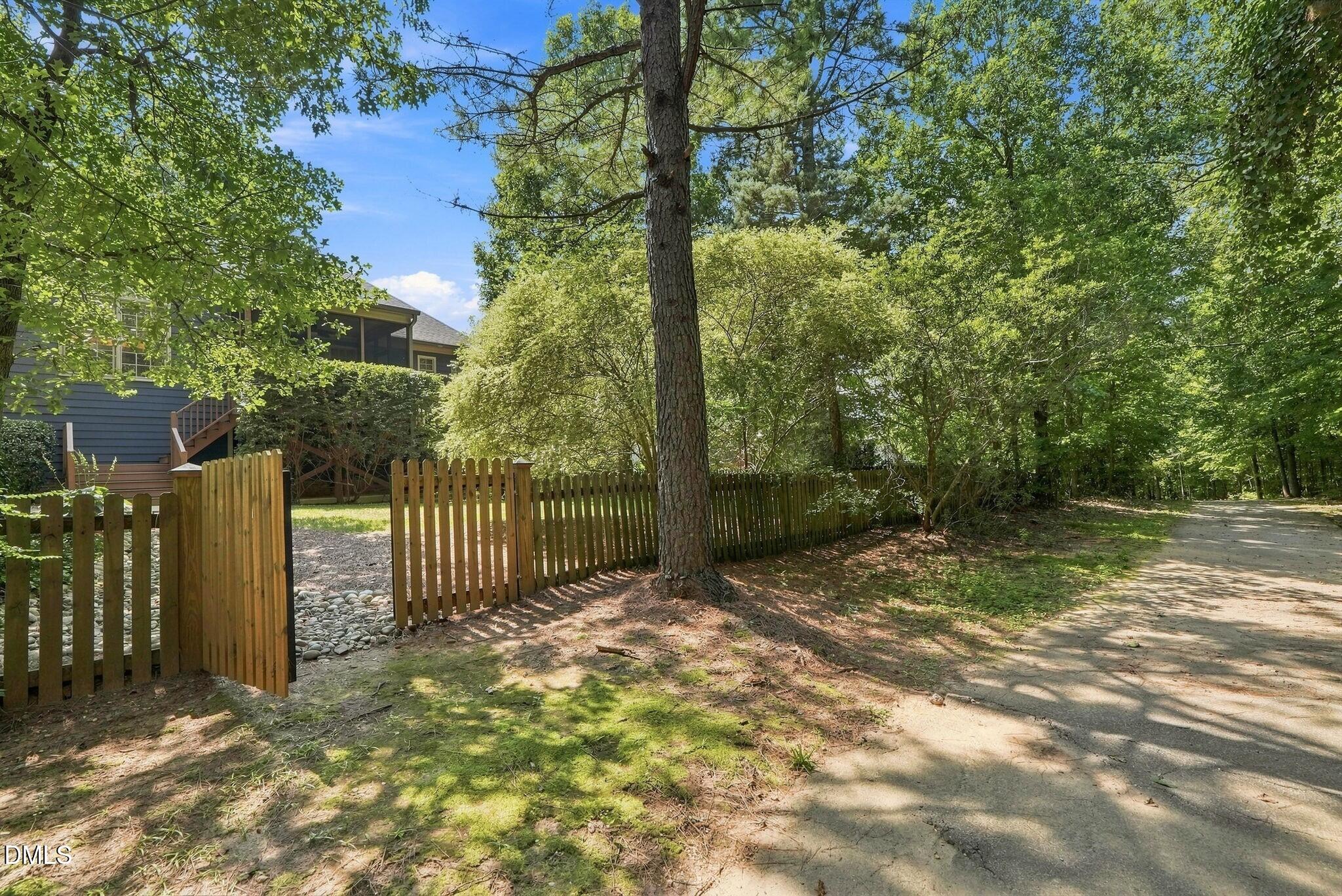 101 Charleston Drive Property Photo 82