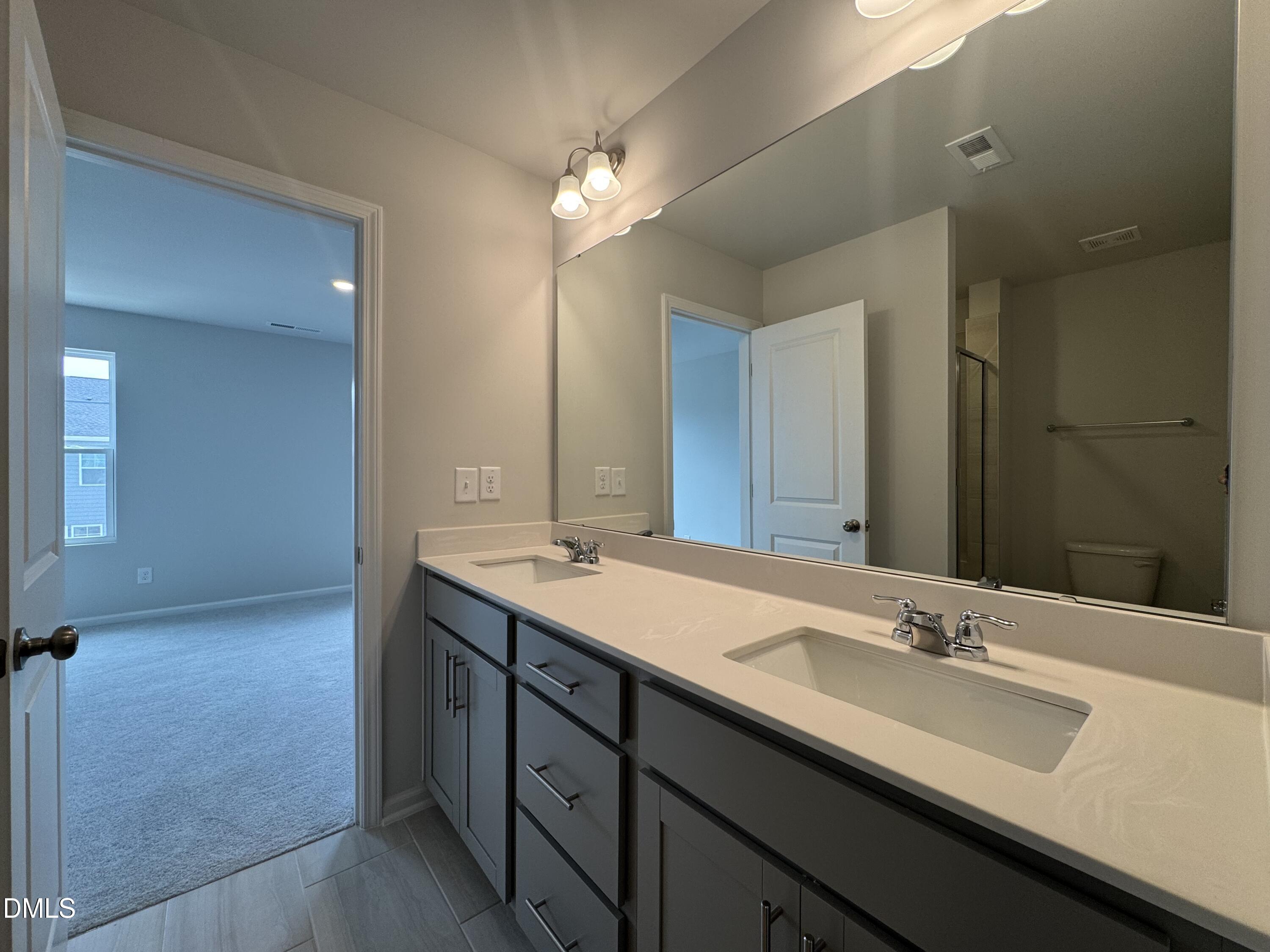 407 Deercroft Drive Property Photo 22
