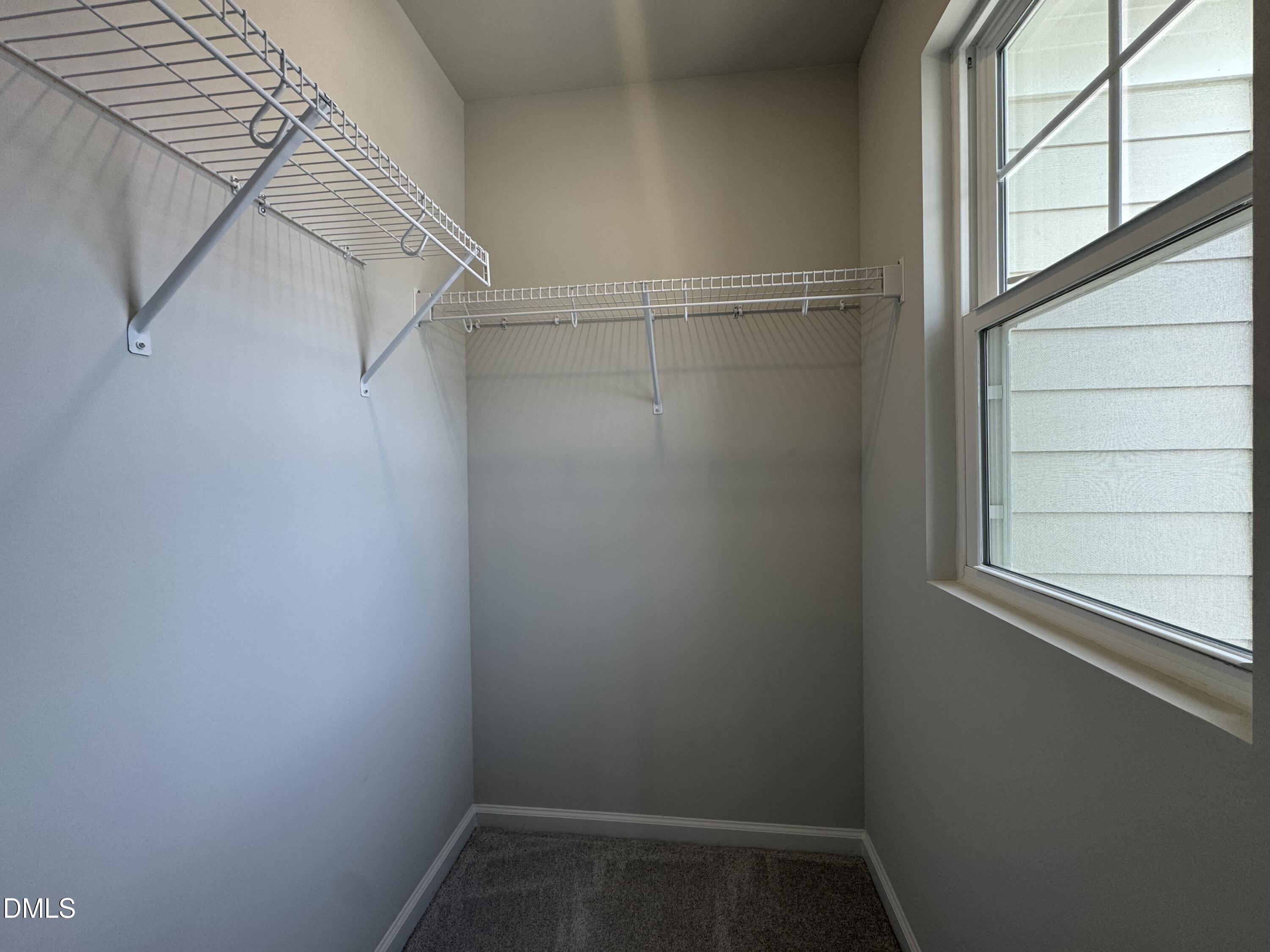 407 Deercroft Drive Property Photo 28