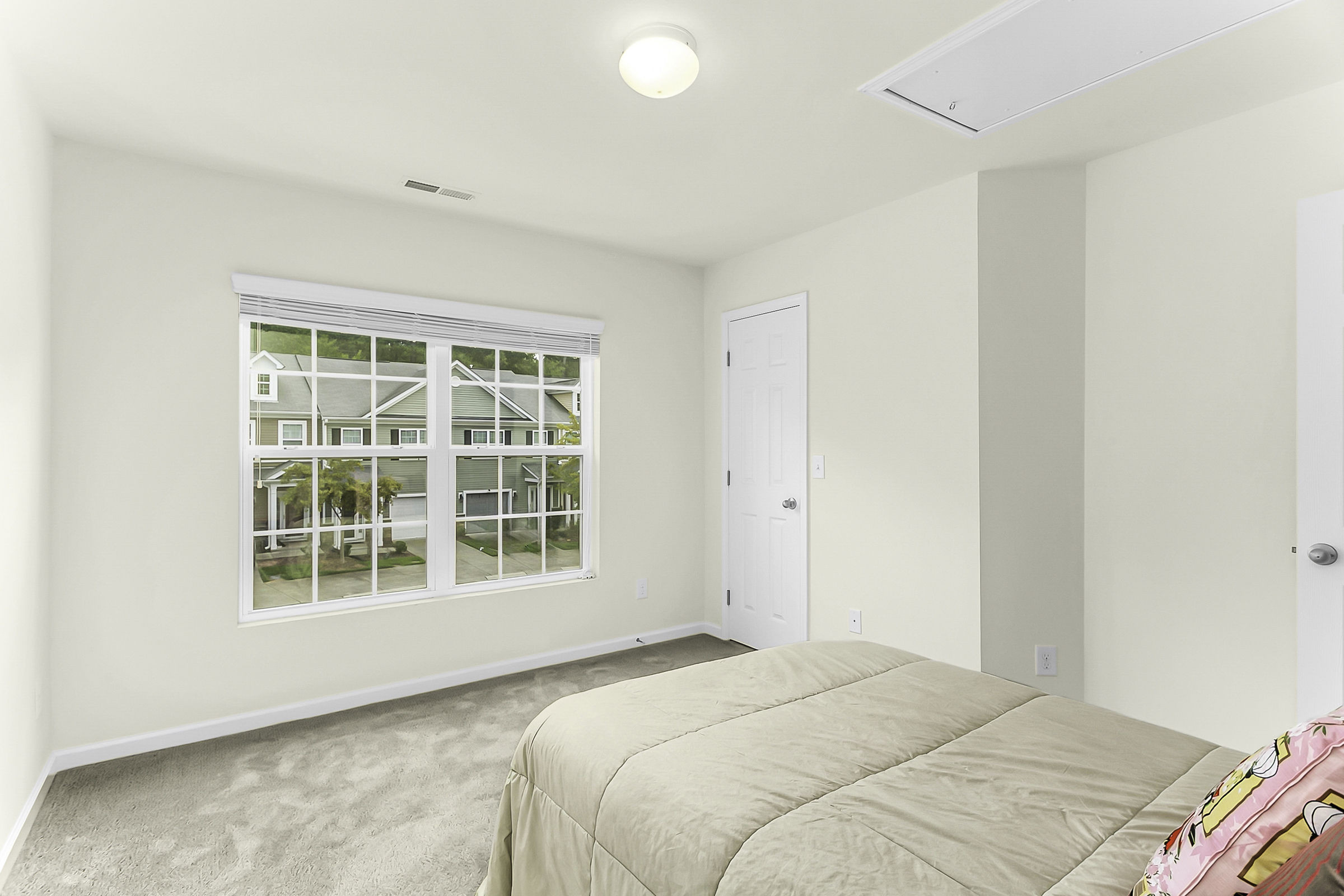 1606 Holly Grove Way Property Photo 18