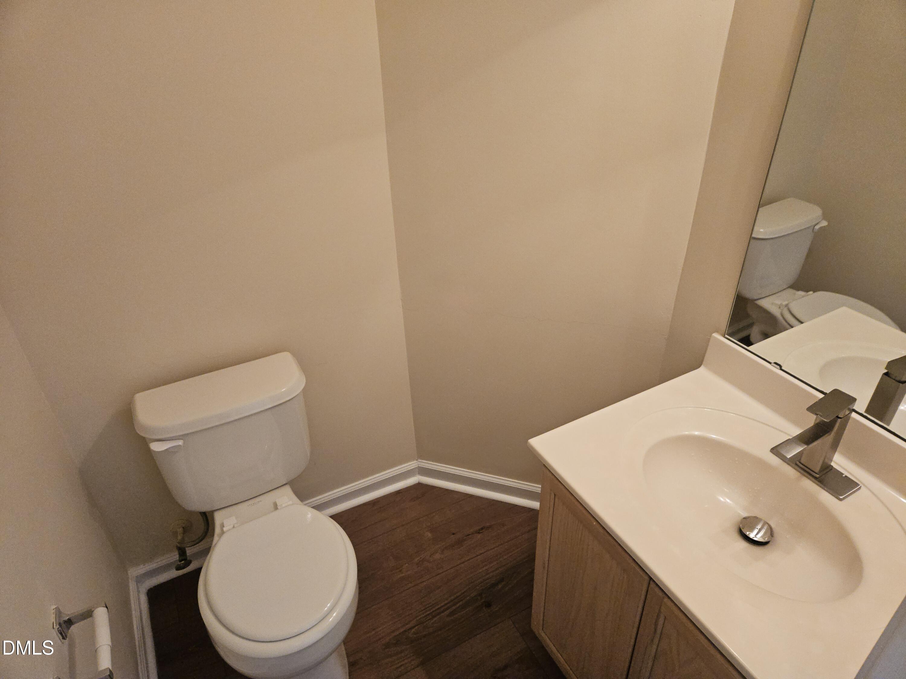 5601 Picnic Rock Lane Property Photo 11