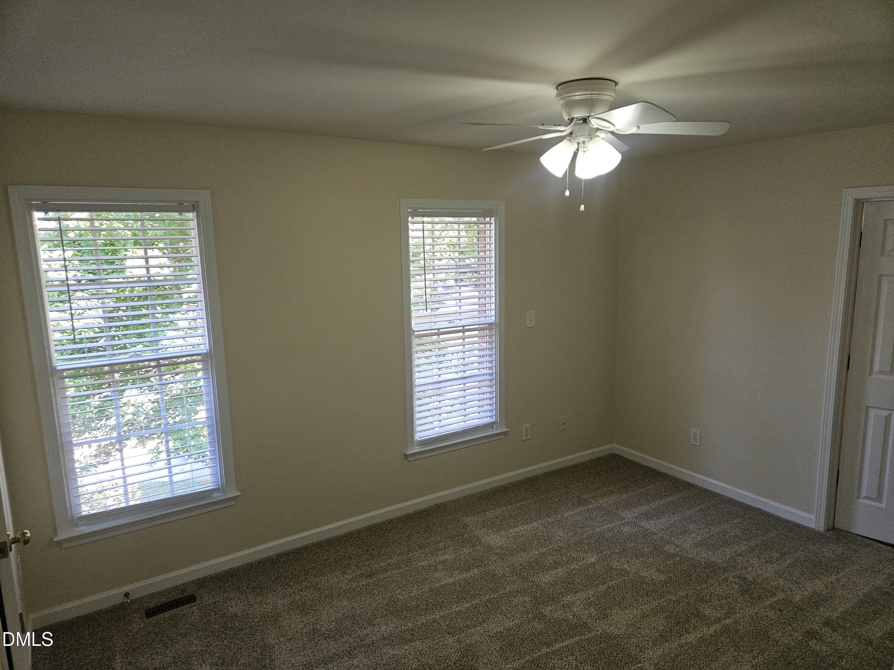 5601 Picnic Rock Lane Property Photo 14