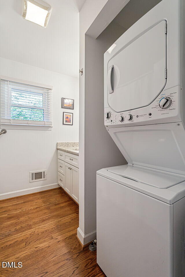 1300 Lakeside Drive Property Photo 14