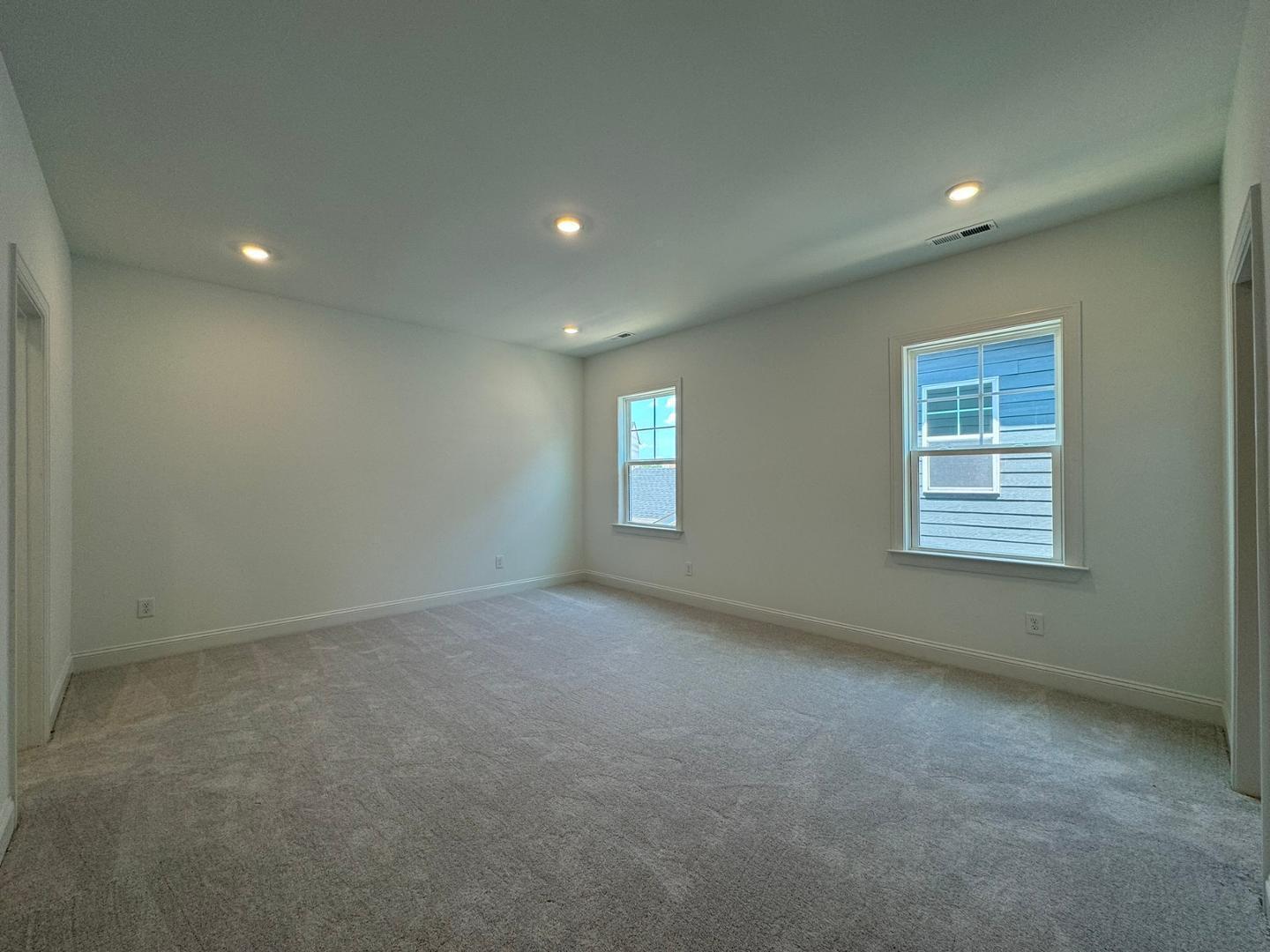 744 Longleaf Grove Lane Property Photo 21