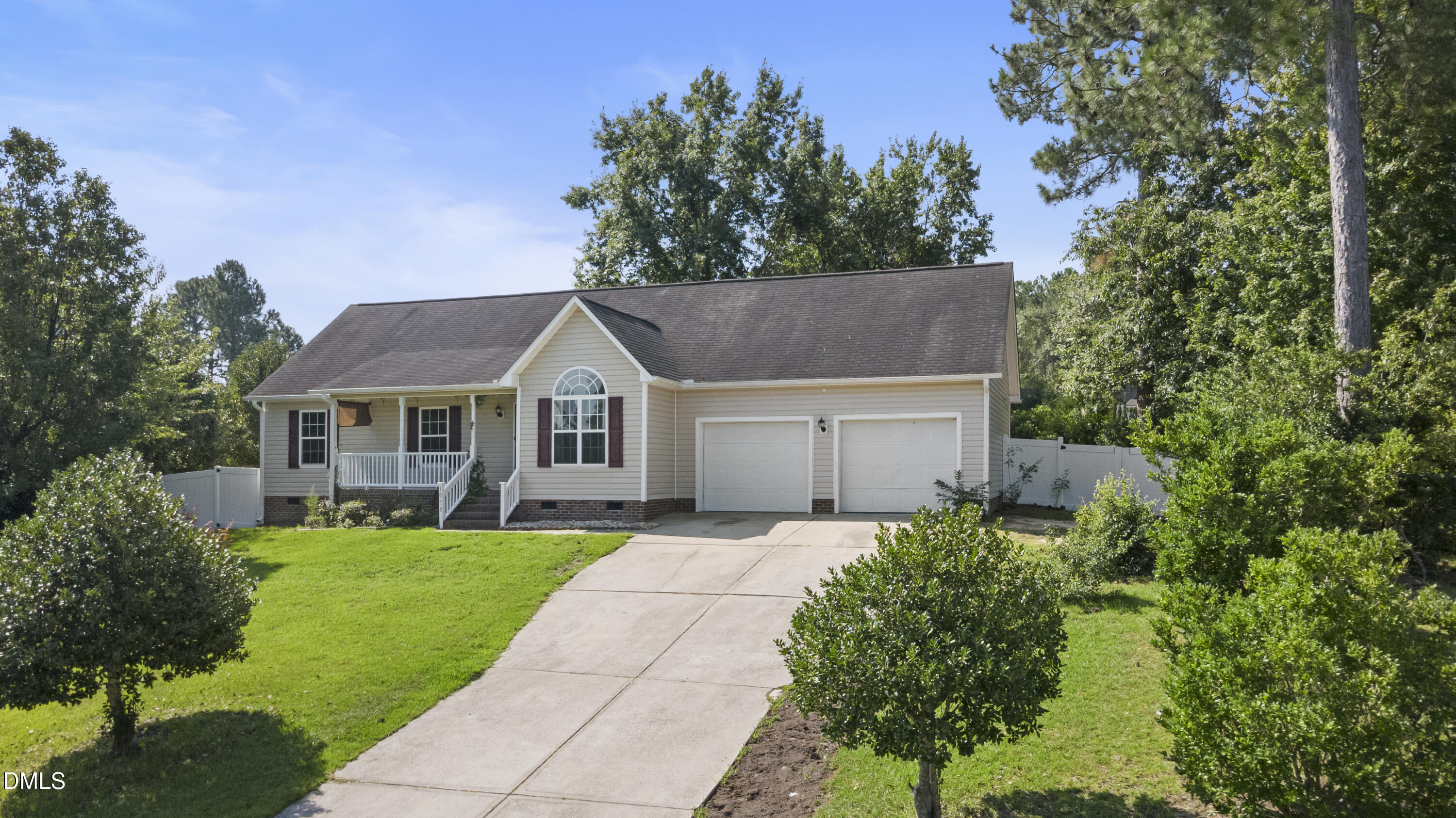 1070 Roundabout Road Property Photo 7