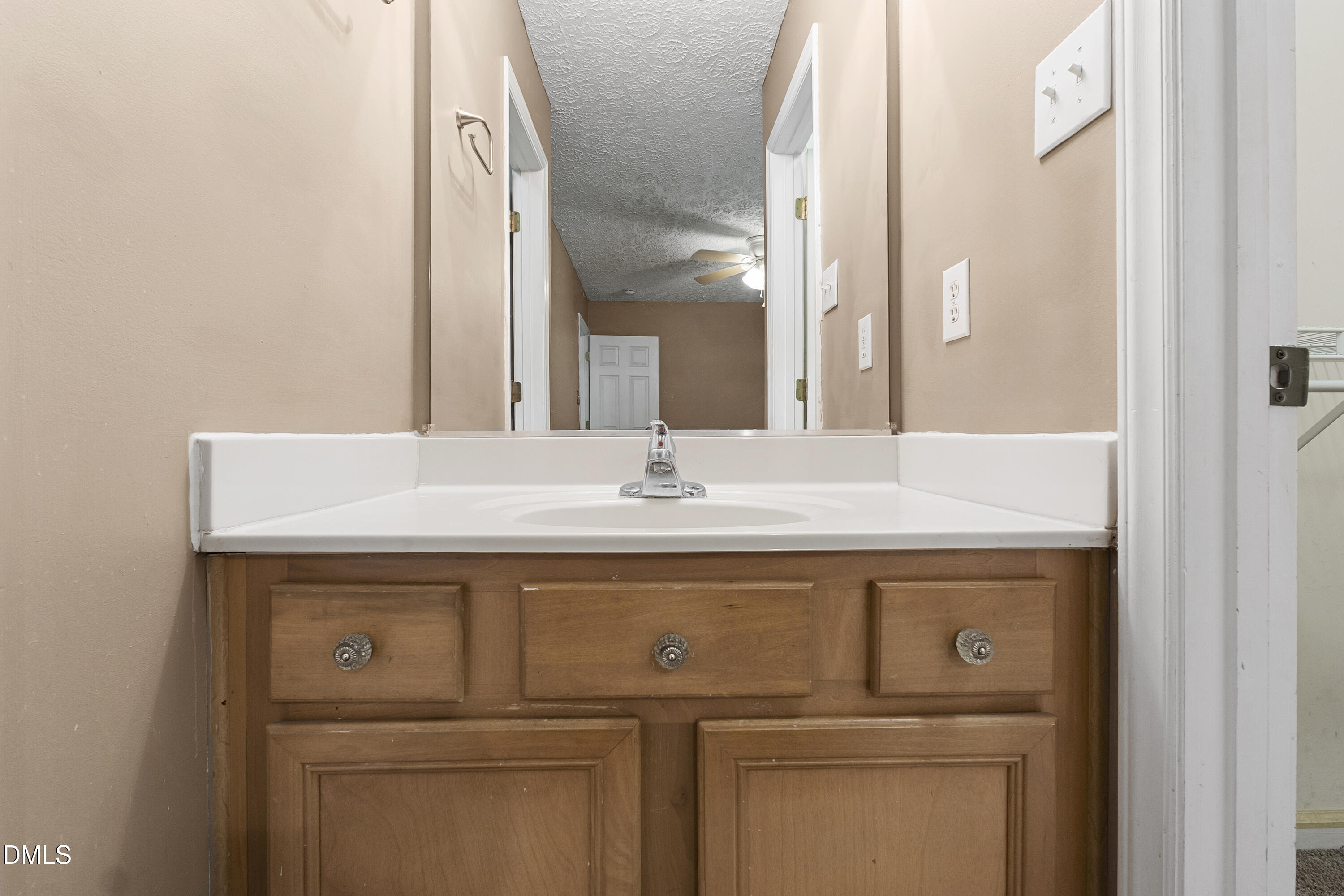 1070 Roundabout Road Property Photo 25