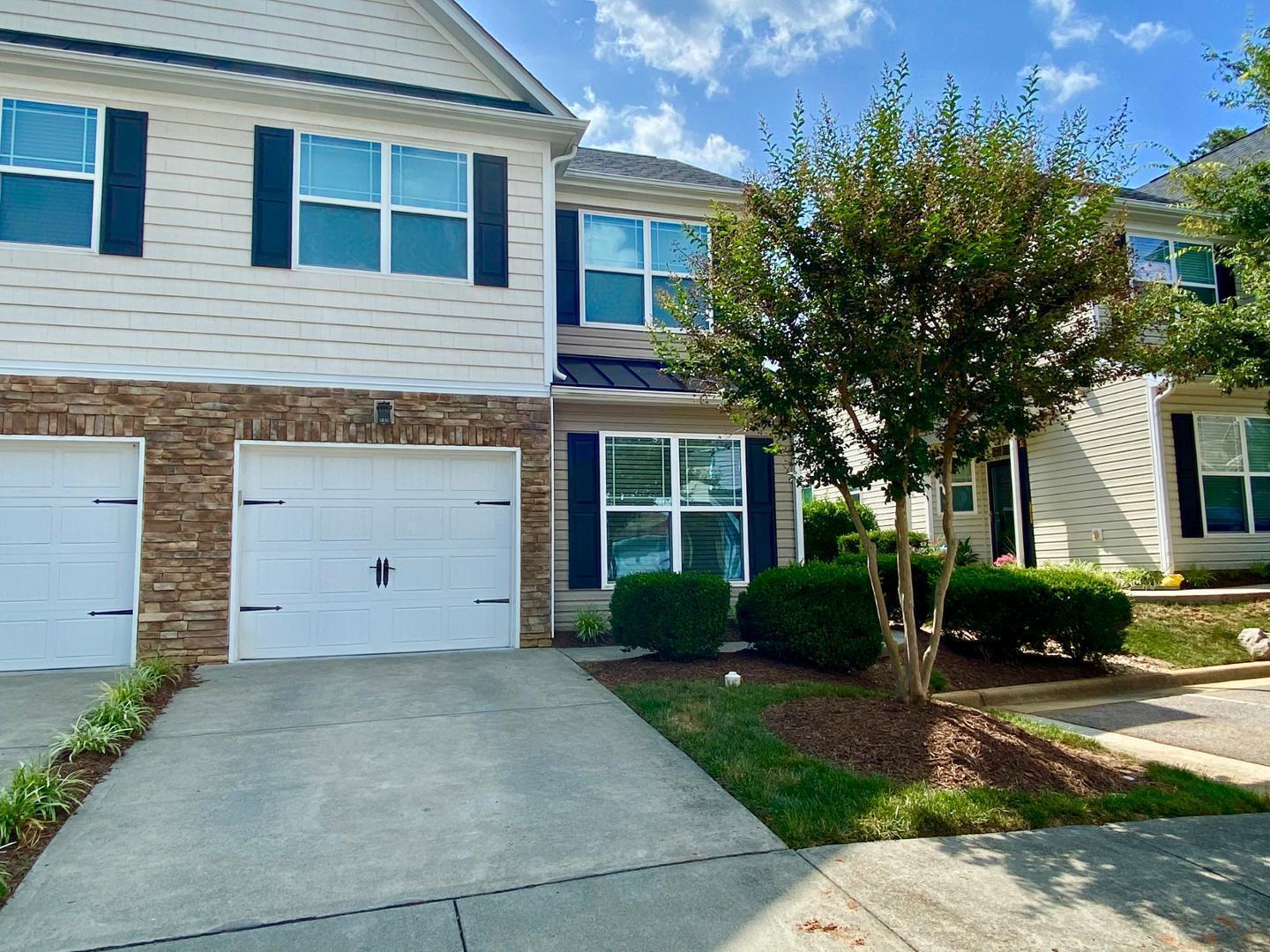 2022 Chancellor Place Property Photo 1