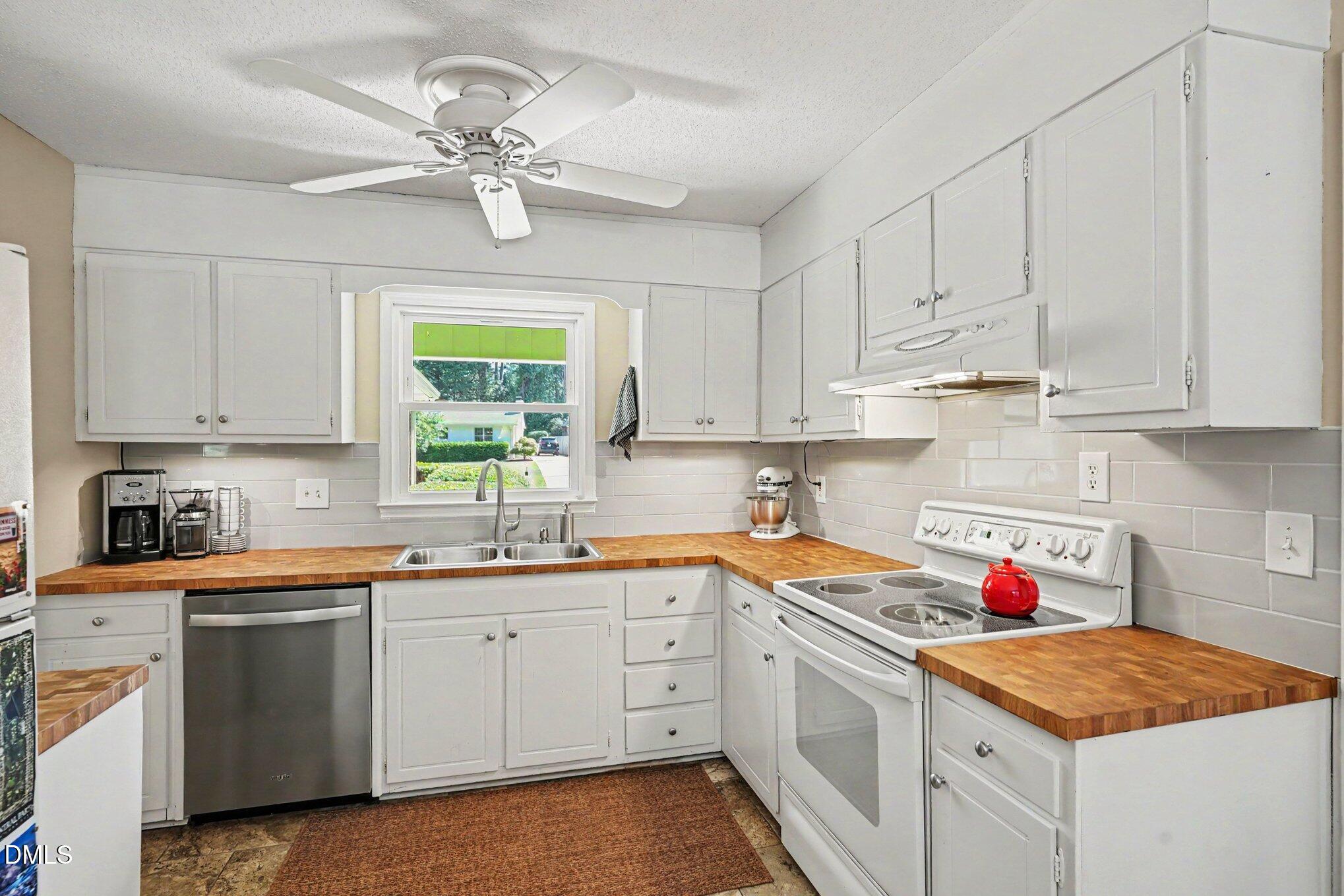 3140 Merrianne Drive Property Photo 8
