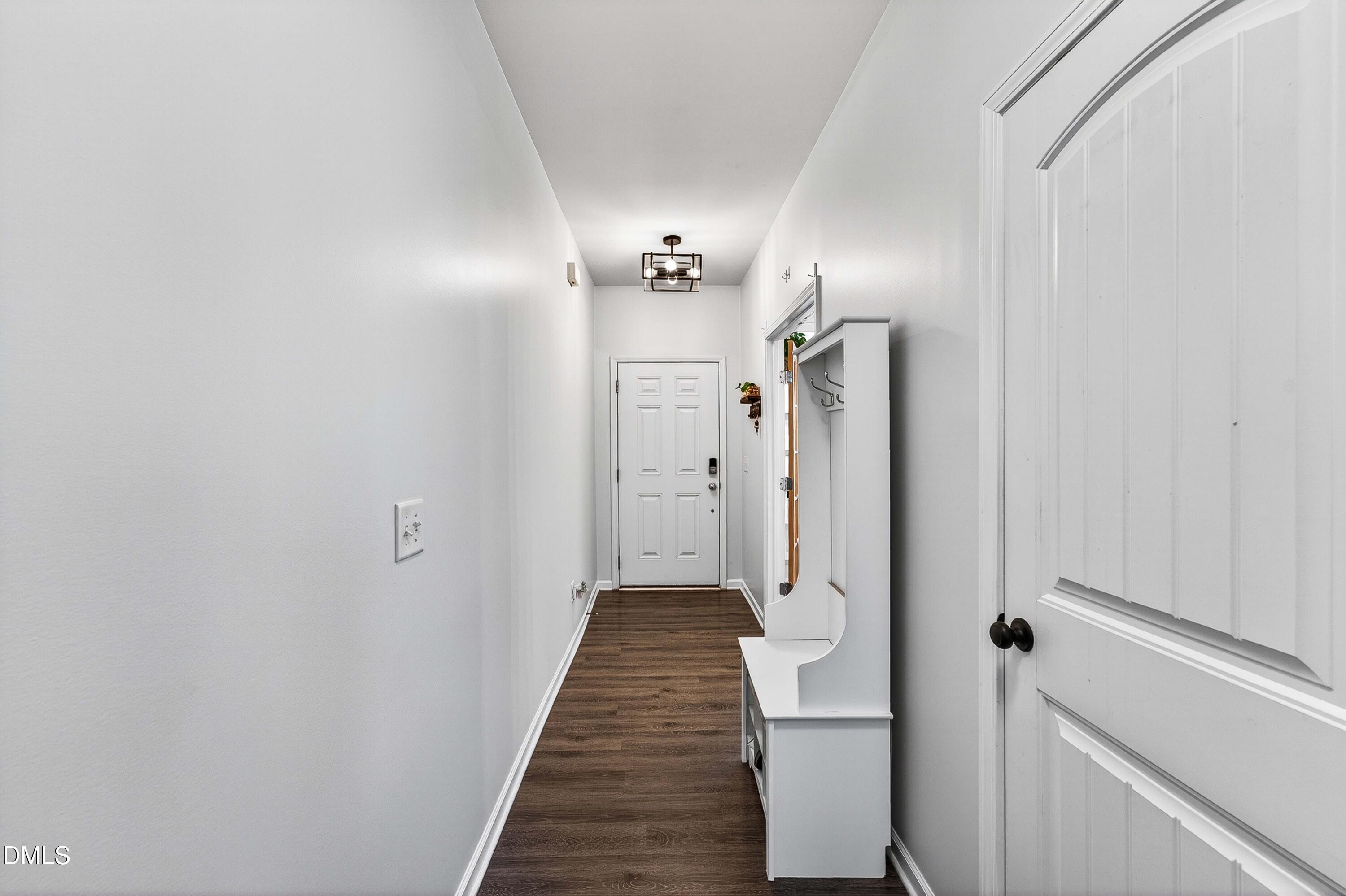 410 Chestnut Oak Place Property Photo 8