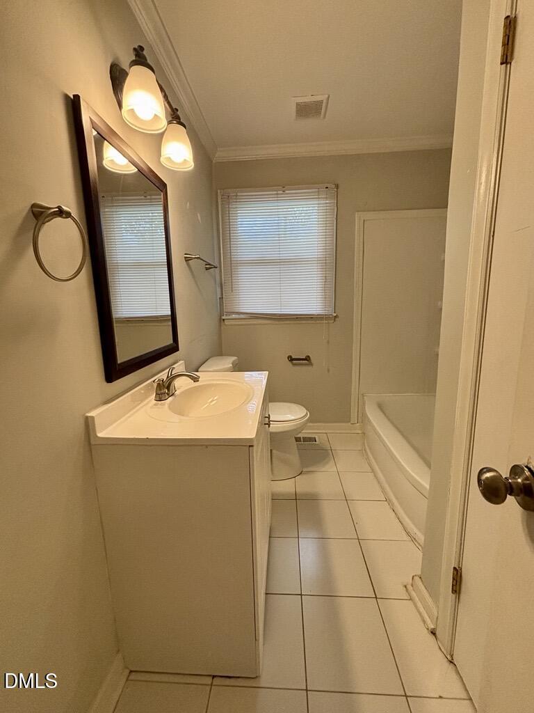 2602 Kirby Street Property Photo 6