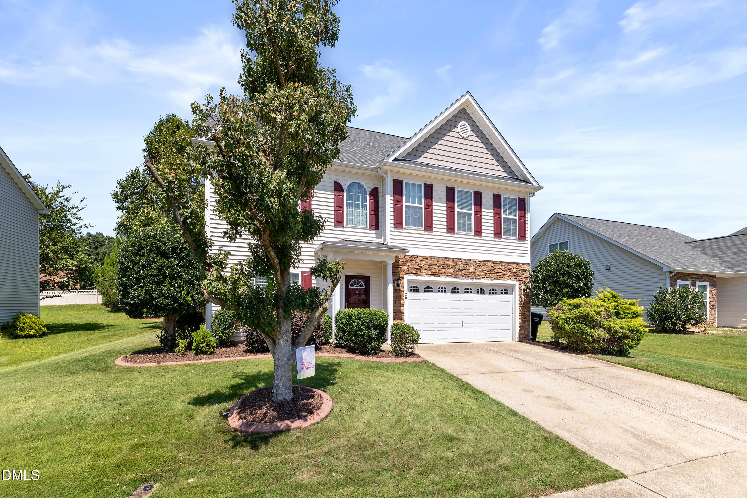 120 Killington Drive Property Photo 4