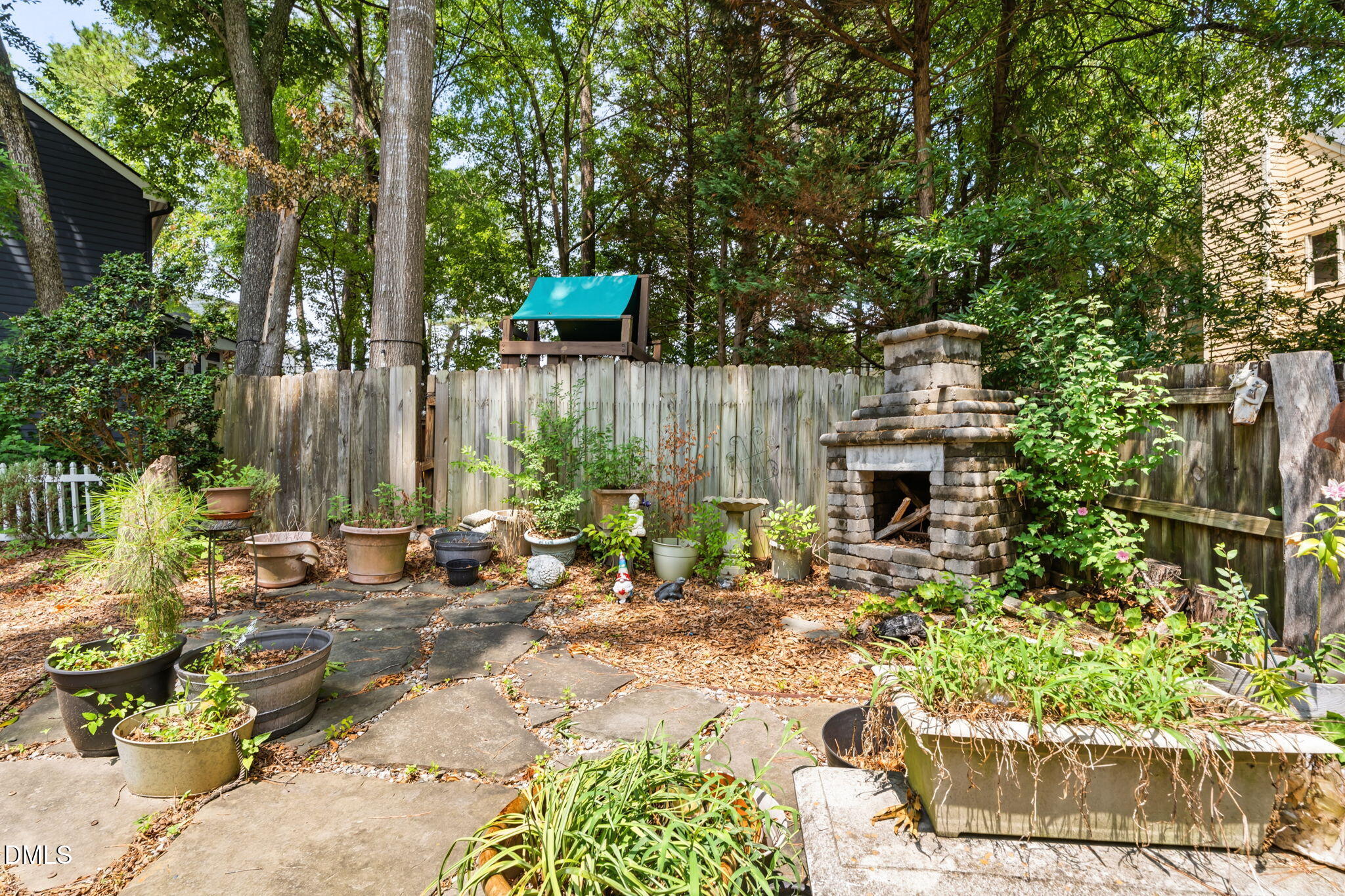2409 Dunbrook Court Property Photo 33