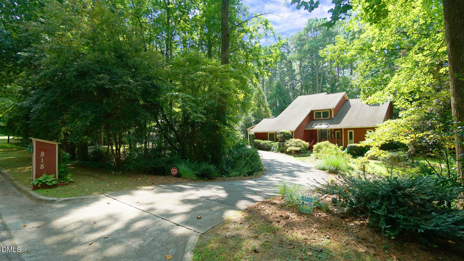 818 Lake Forest Drive Property Photo 65