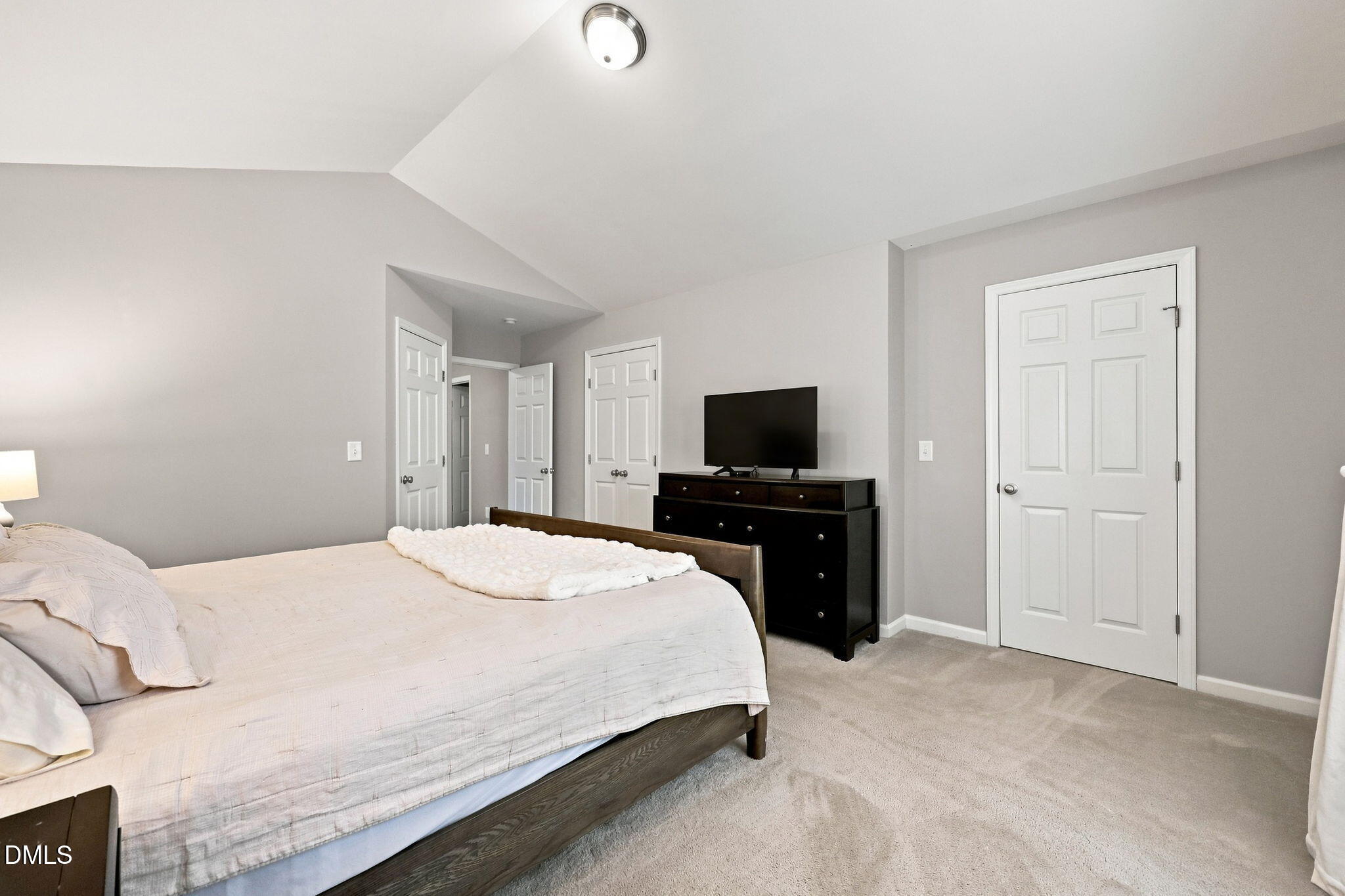 8433 Whisper Ridge Place Property Photo 29