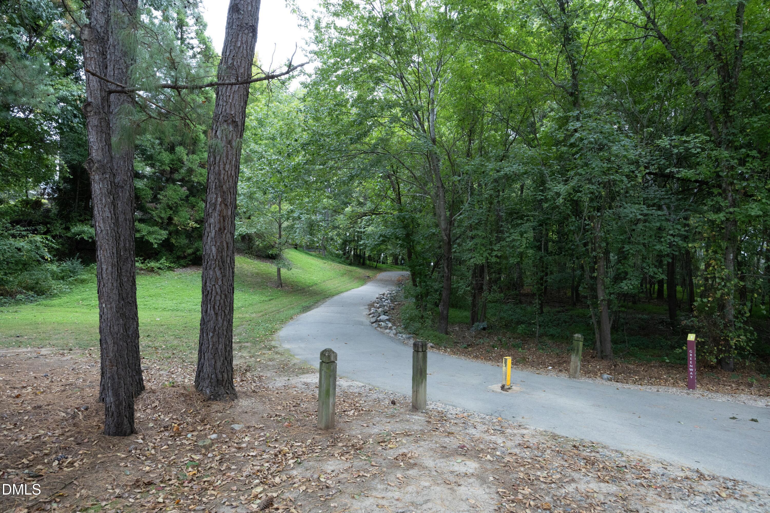 2624 Hiking Trail Property Photo 45
