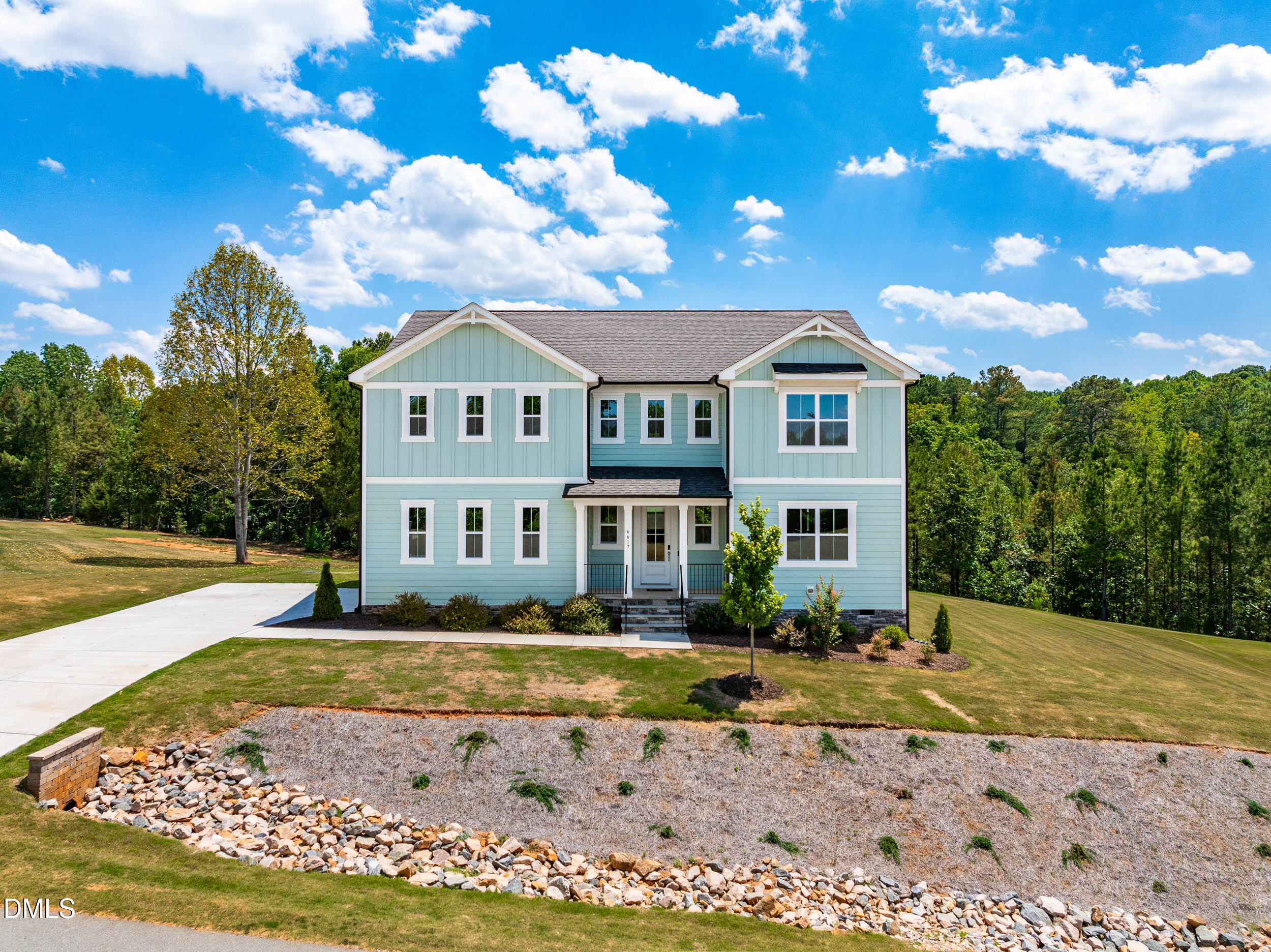 6617 Summit Creek Drive Property Photo 1