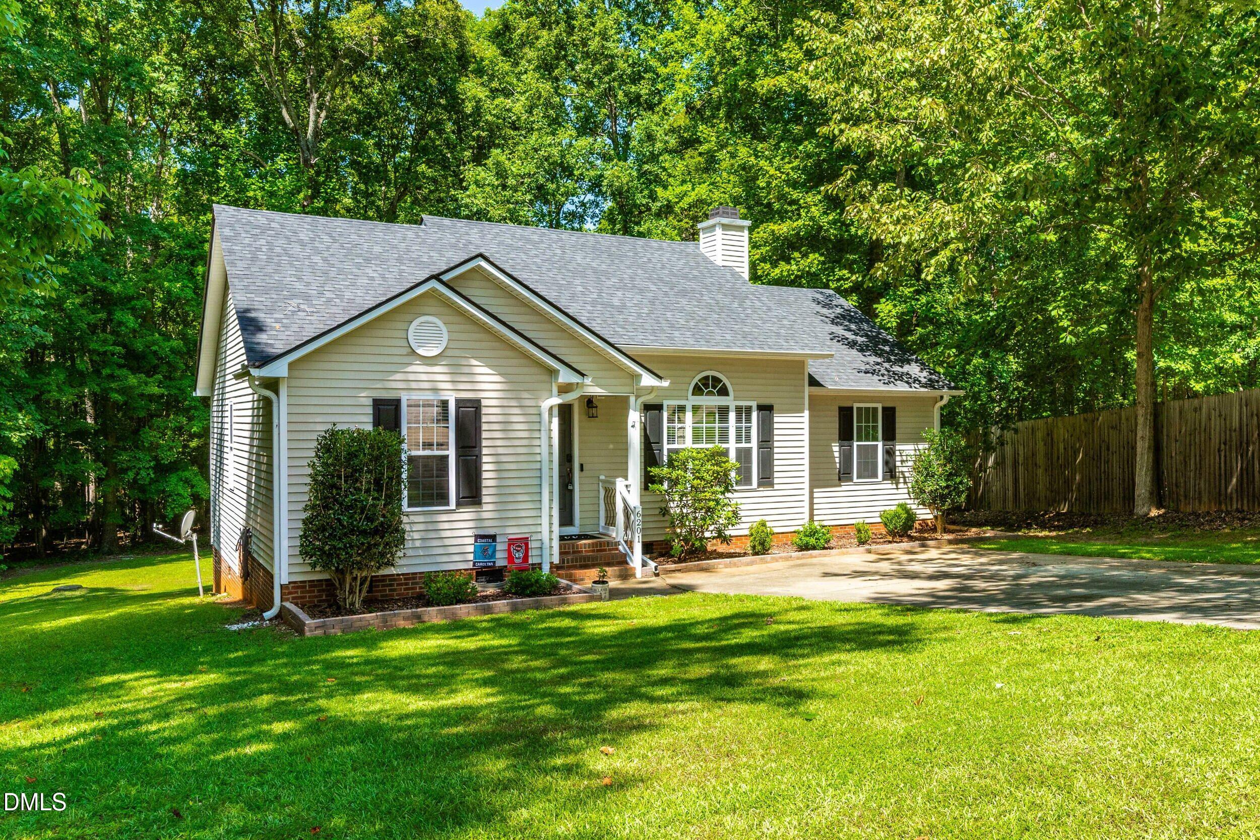 6201 Lilly Stream Court Property Photo 4