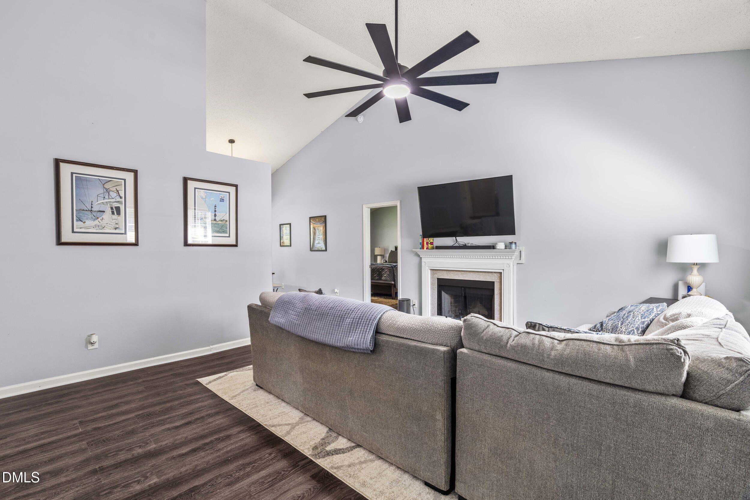 6201 Lilly Stream Court Property Photo 8