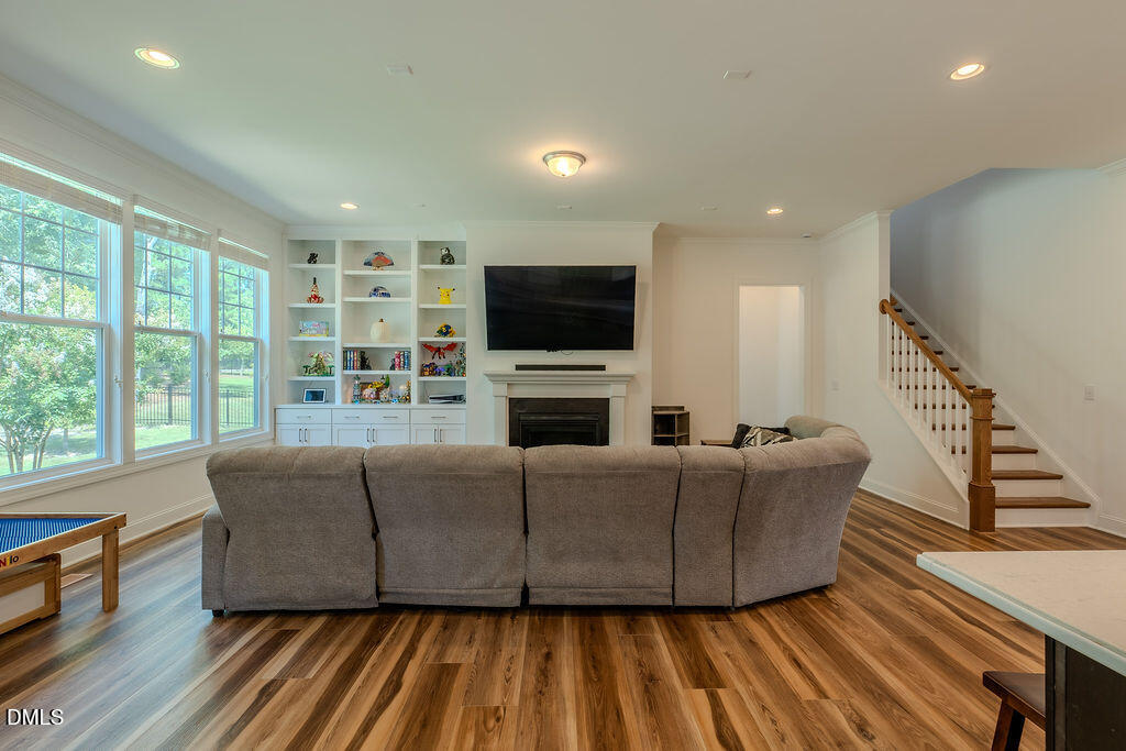 4065 Cool Oaks Drive Property Photo 15