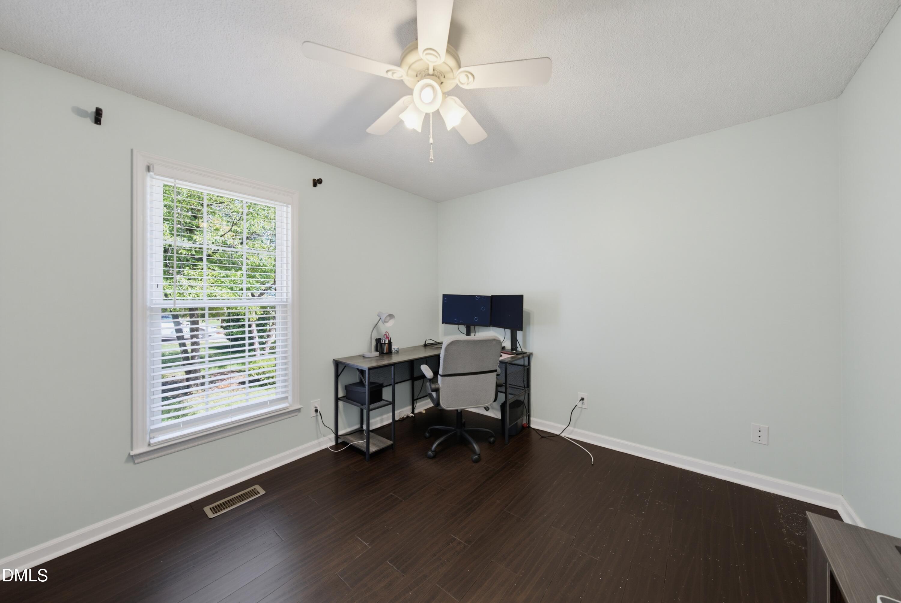 6417 Wynbrook Way Property Photo 20