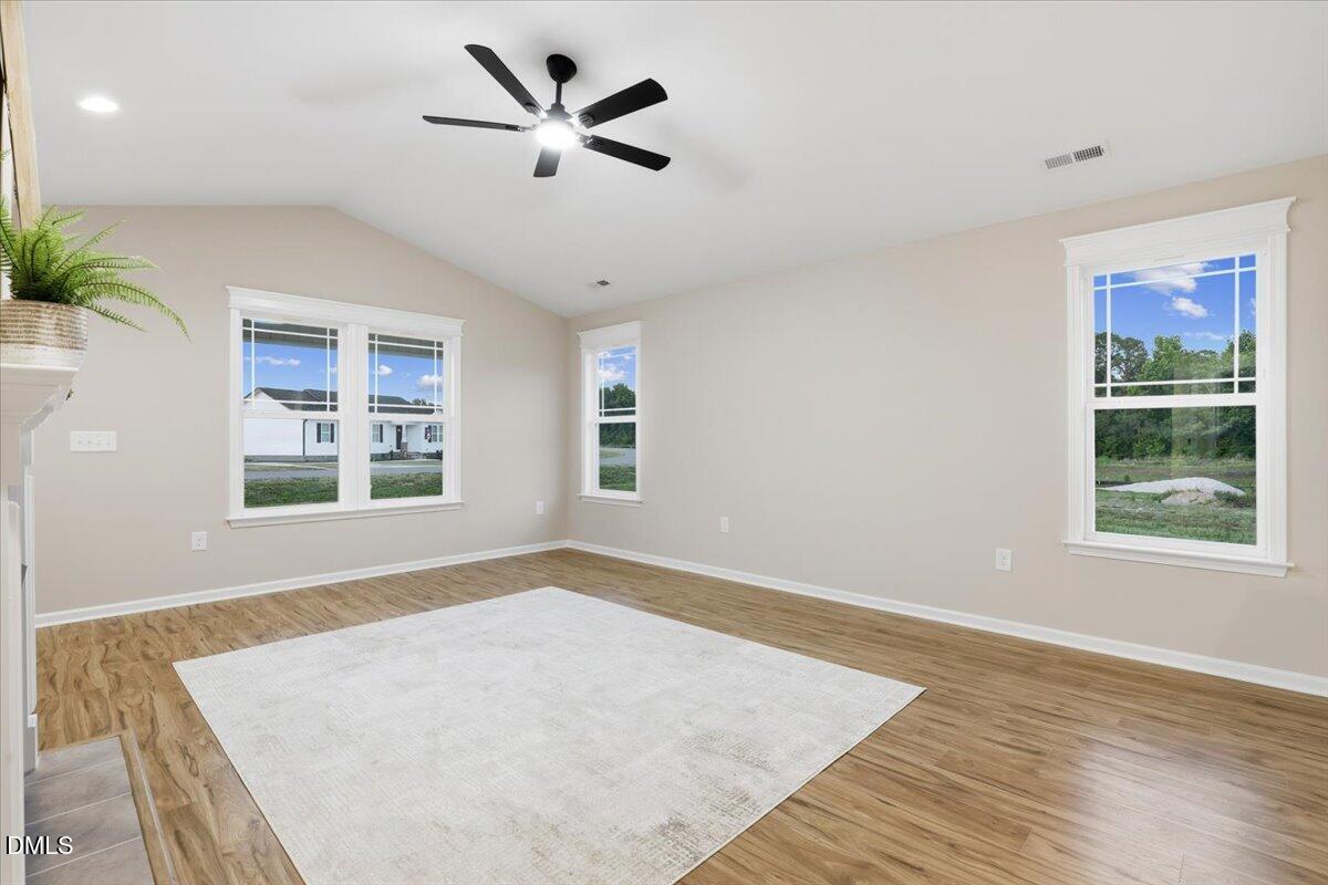 52 Grace Pond Avenue Property Photo 10