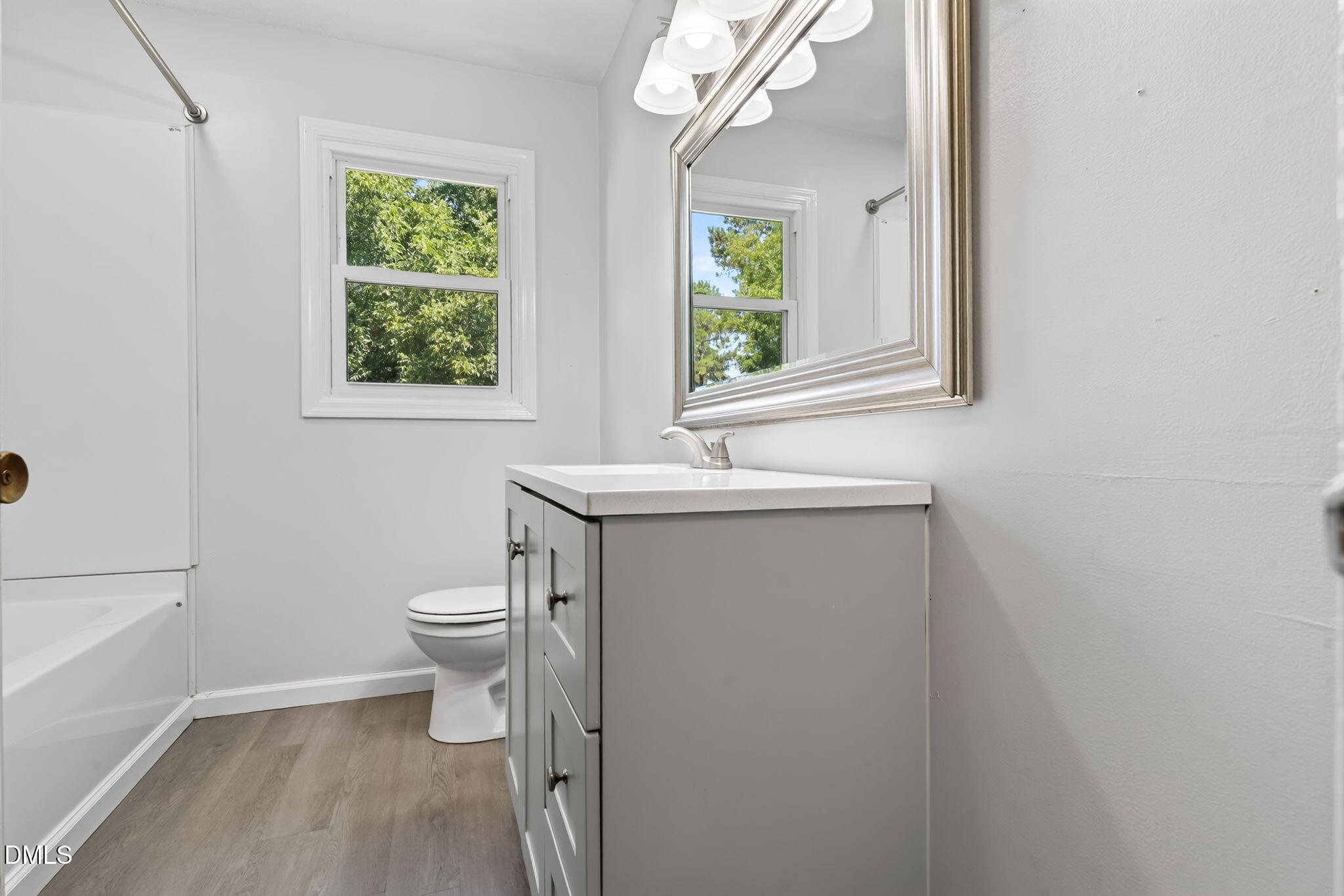 303 Brentwood Drive Property Photo 11
