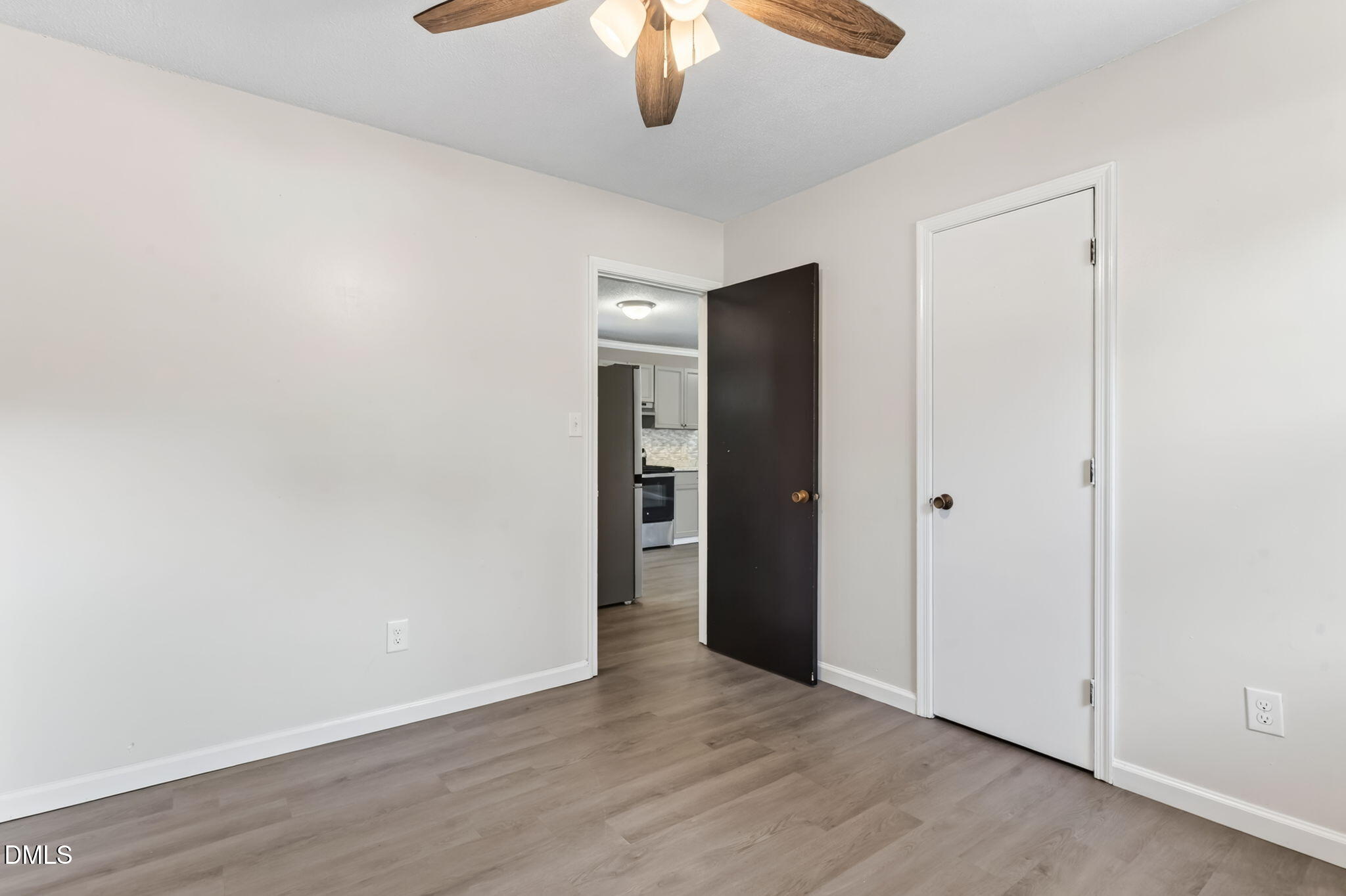 303 Brentwood Drive Property Photo 18