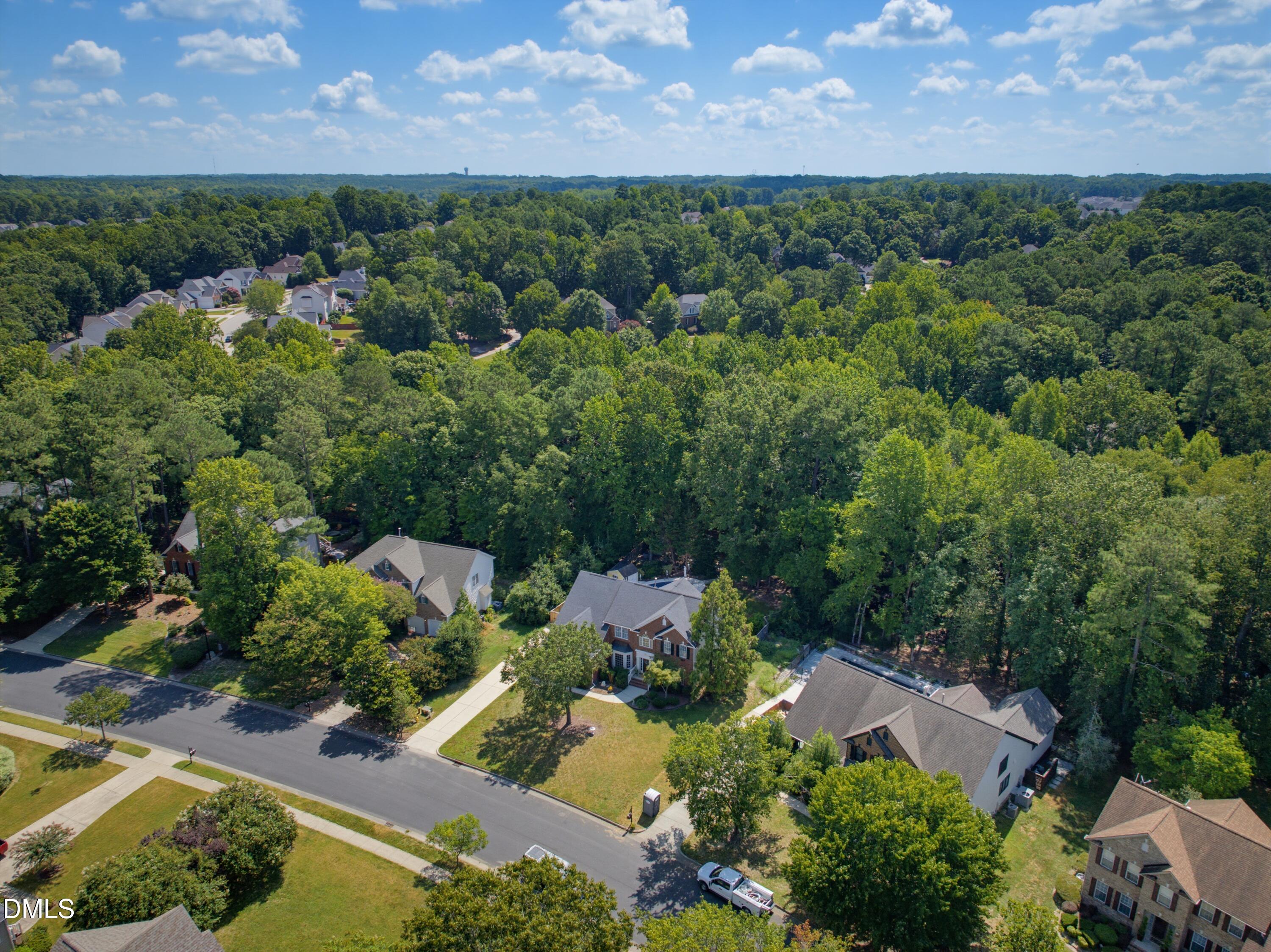 3528 Kemble Ridge Drive Property Photo 3
