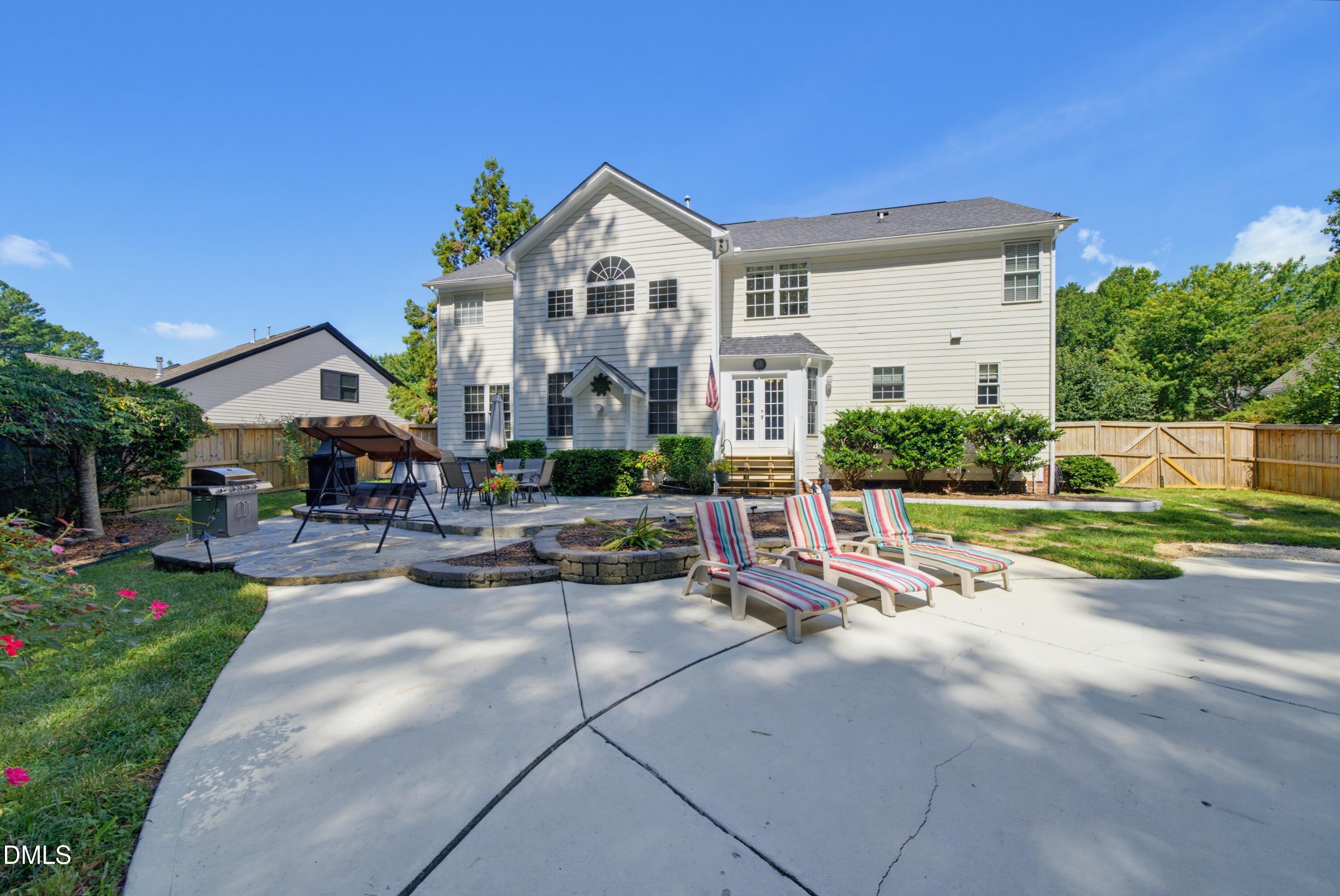 3528 Kemble Ridge Drive Property Photo 9