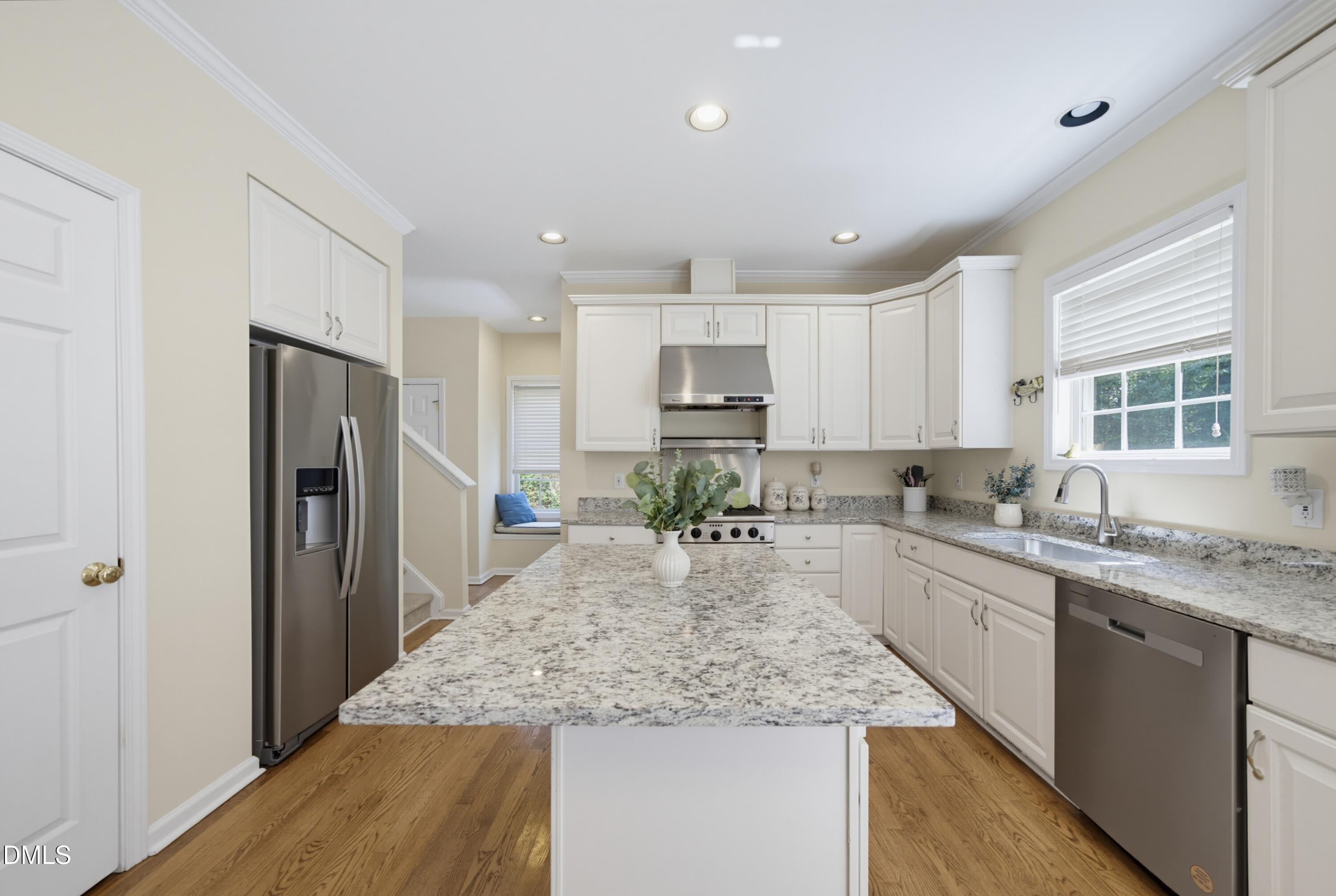 3528 Kemble Ridge Drive Property Photo 16