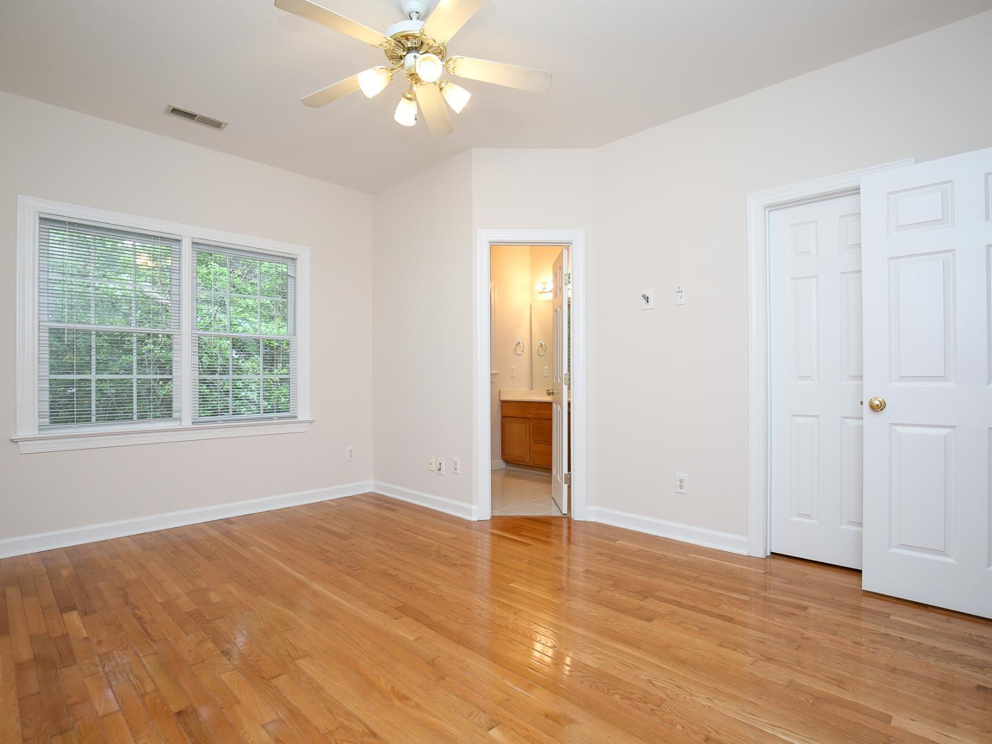 710 Parkham Lane Property Photo 18