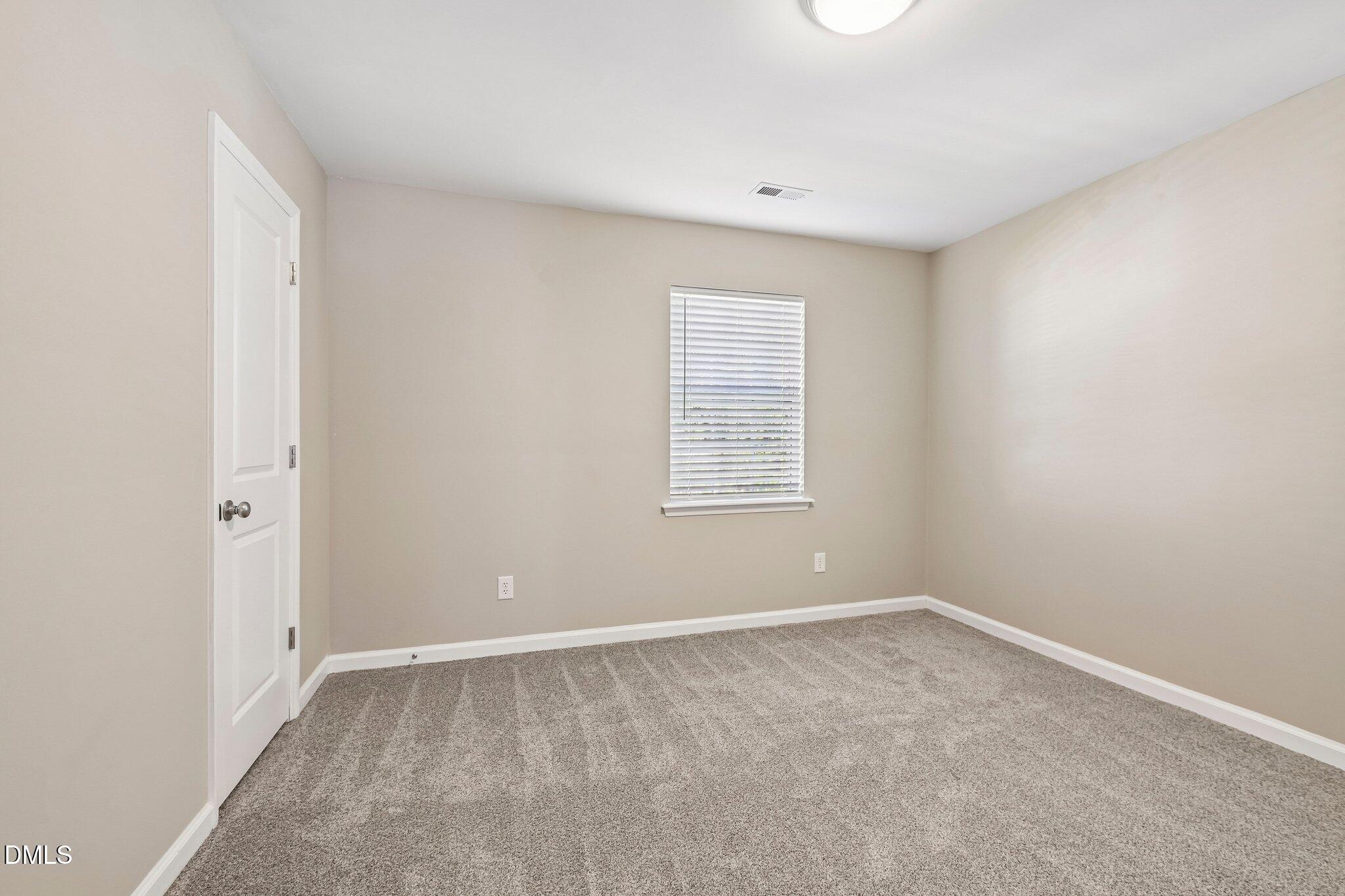 2338 Bedford Street Property Photo 15