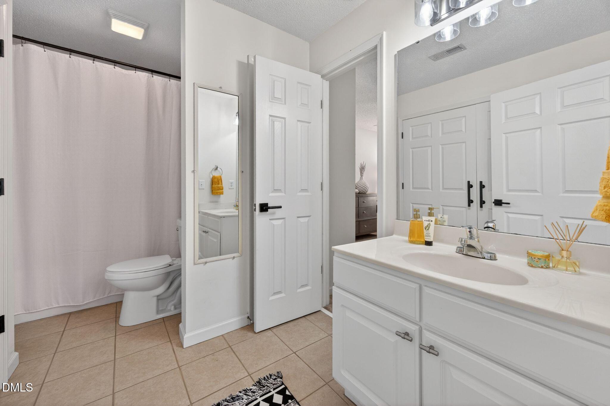 2400 Huntscroft Lane 202 Property Photo 29