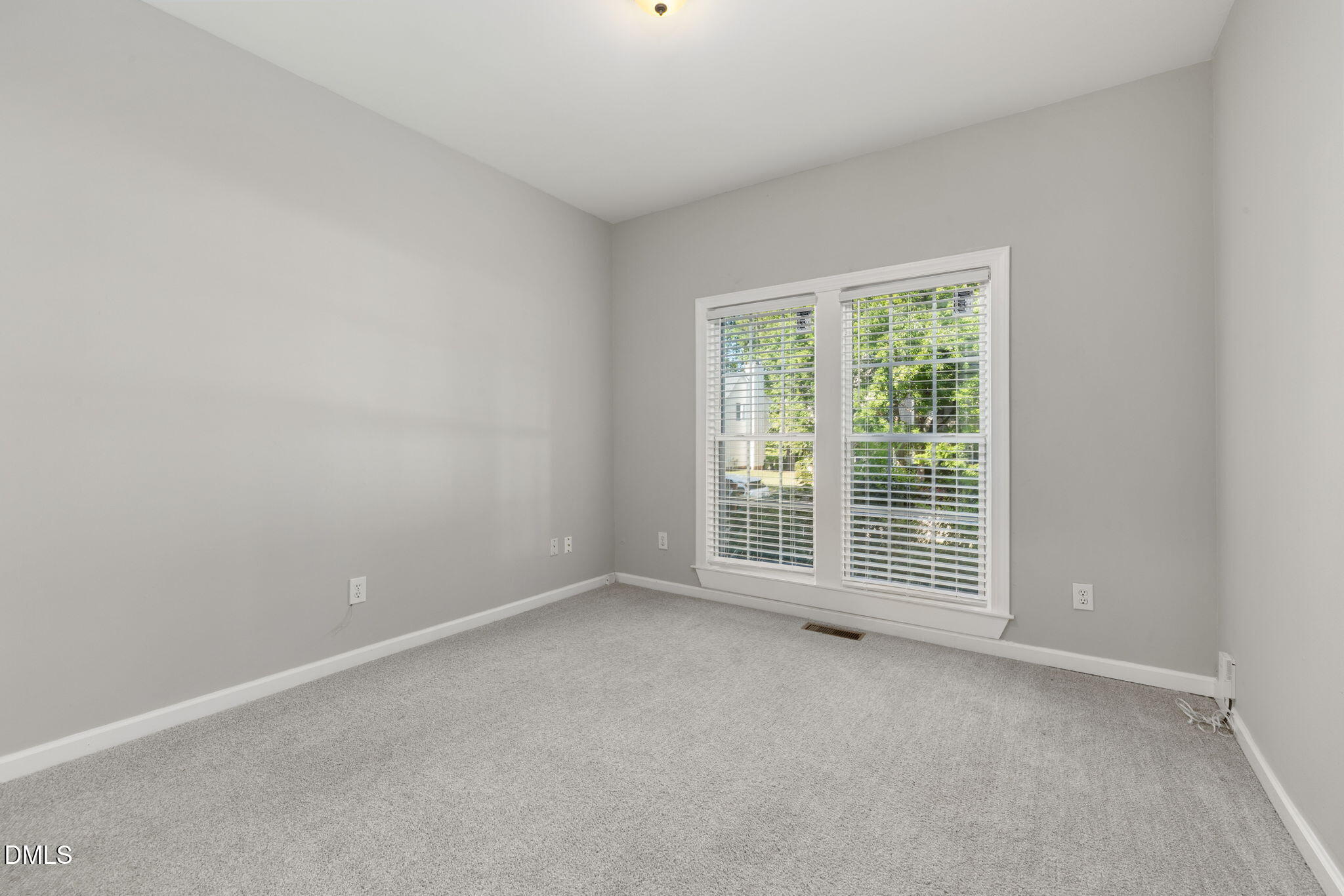106 Ashwyn Court Property Photo 11