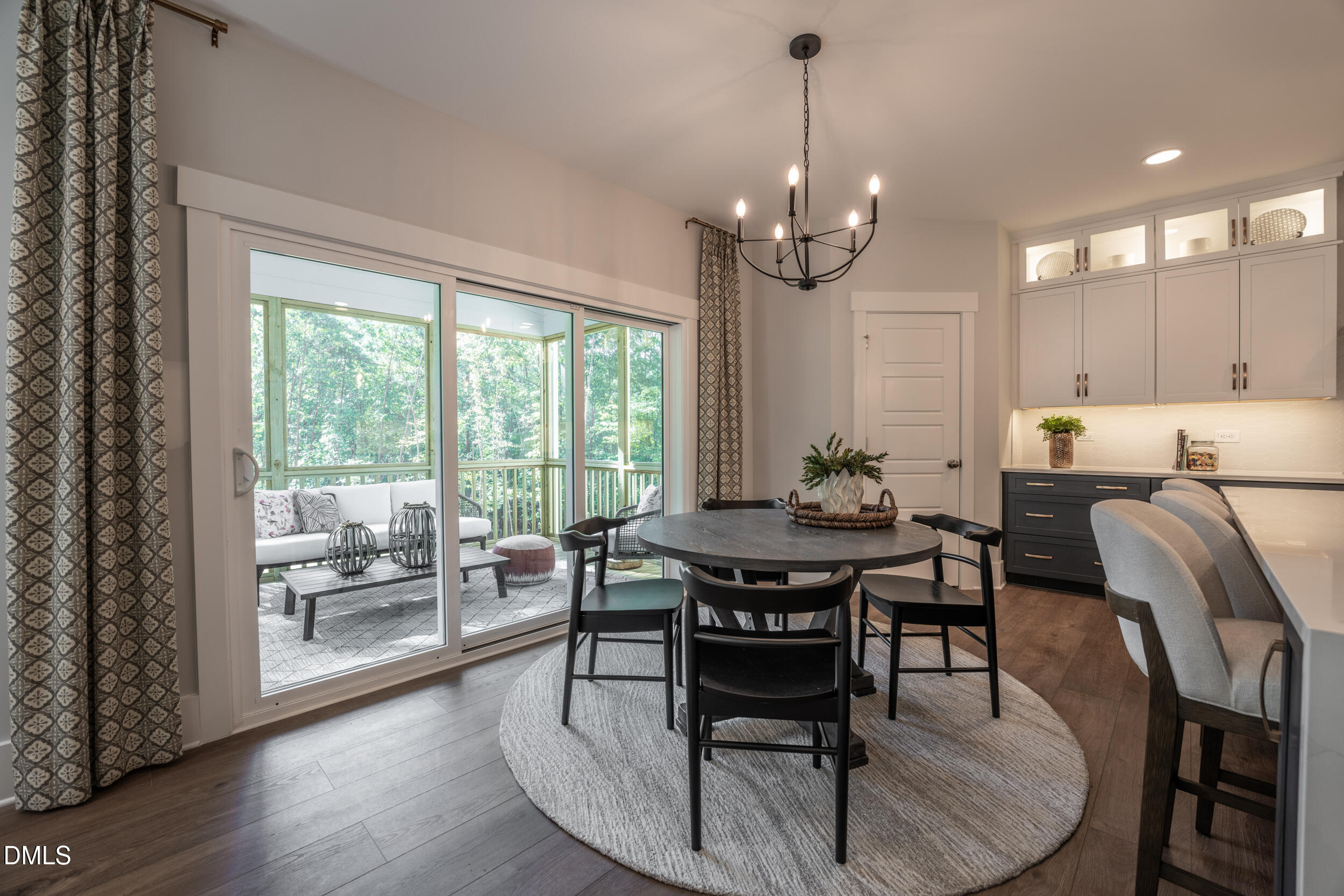 307 Oak Meadow Lane Property Photo 12
