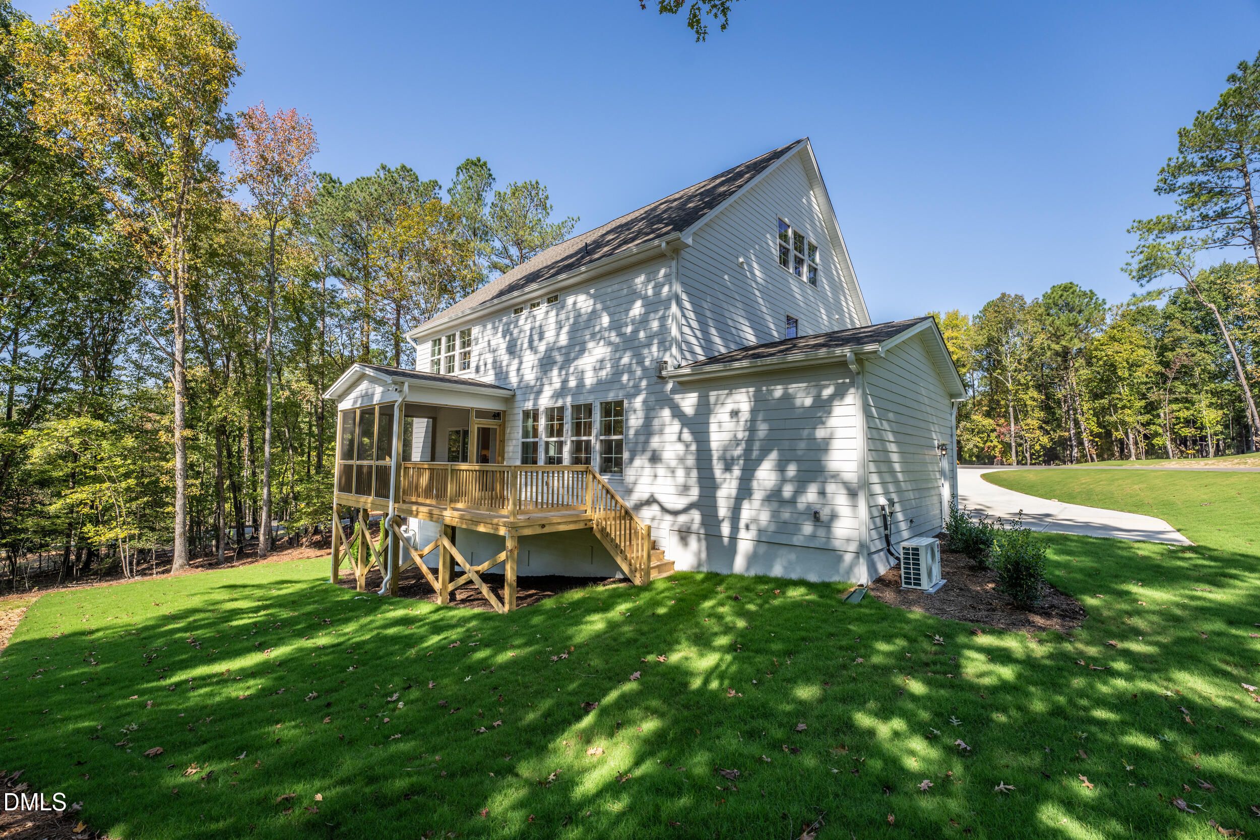 307 Oak Meadow Lane Property Photo 18