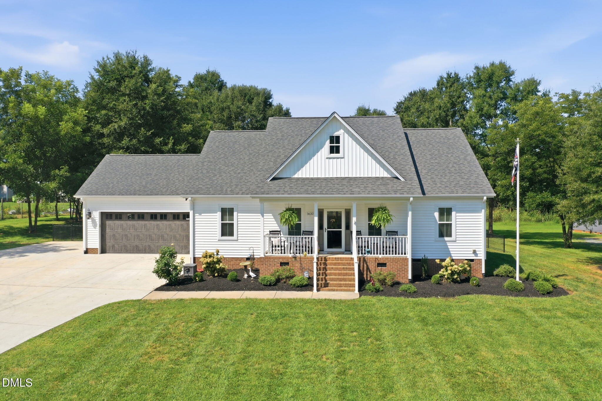 3632 Warfield Road Property Photo 1