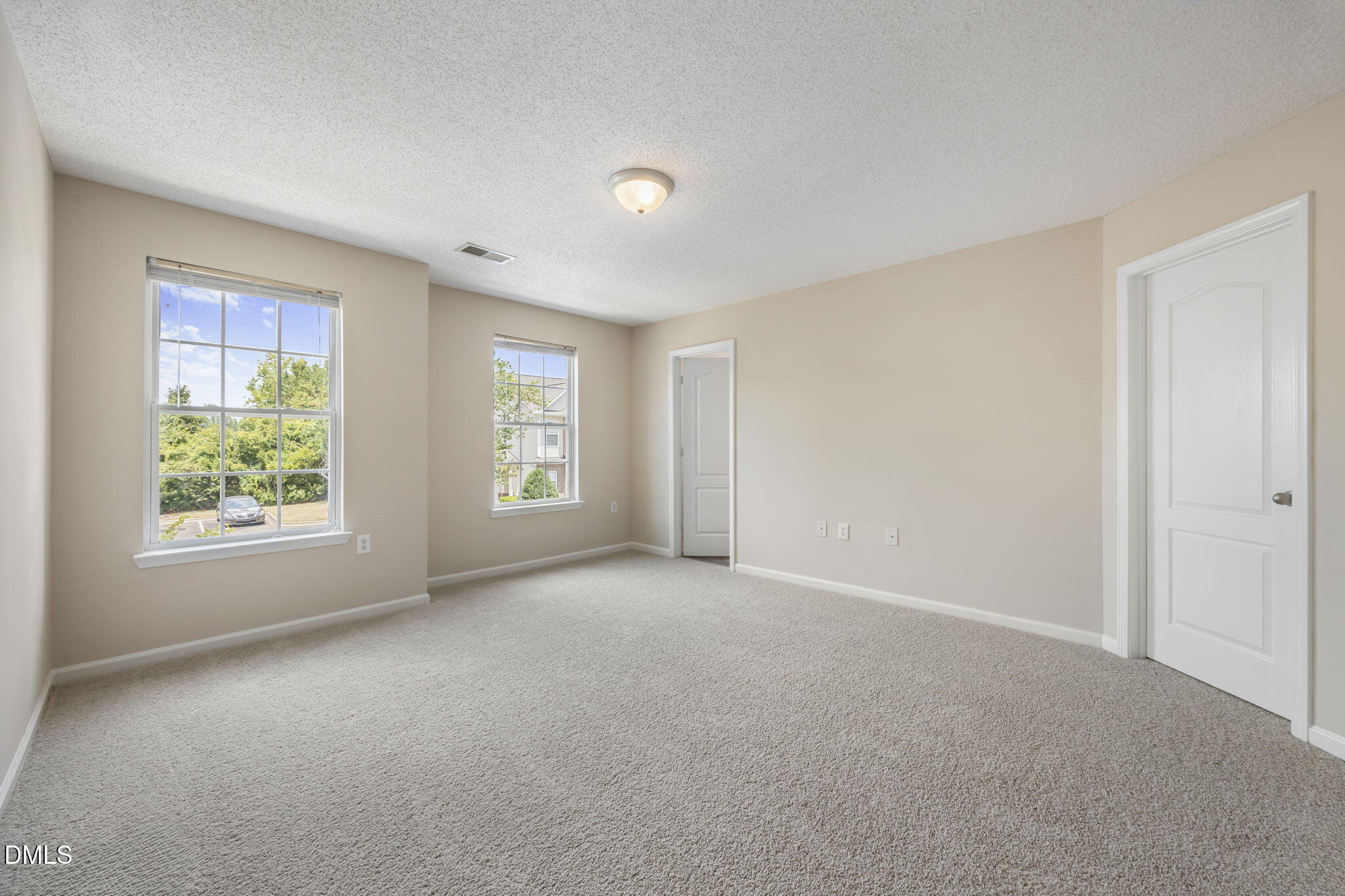 352 E Willhaven Drive Property Photo 23