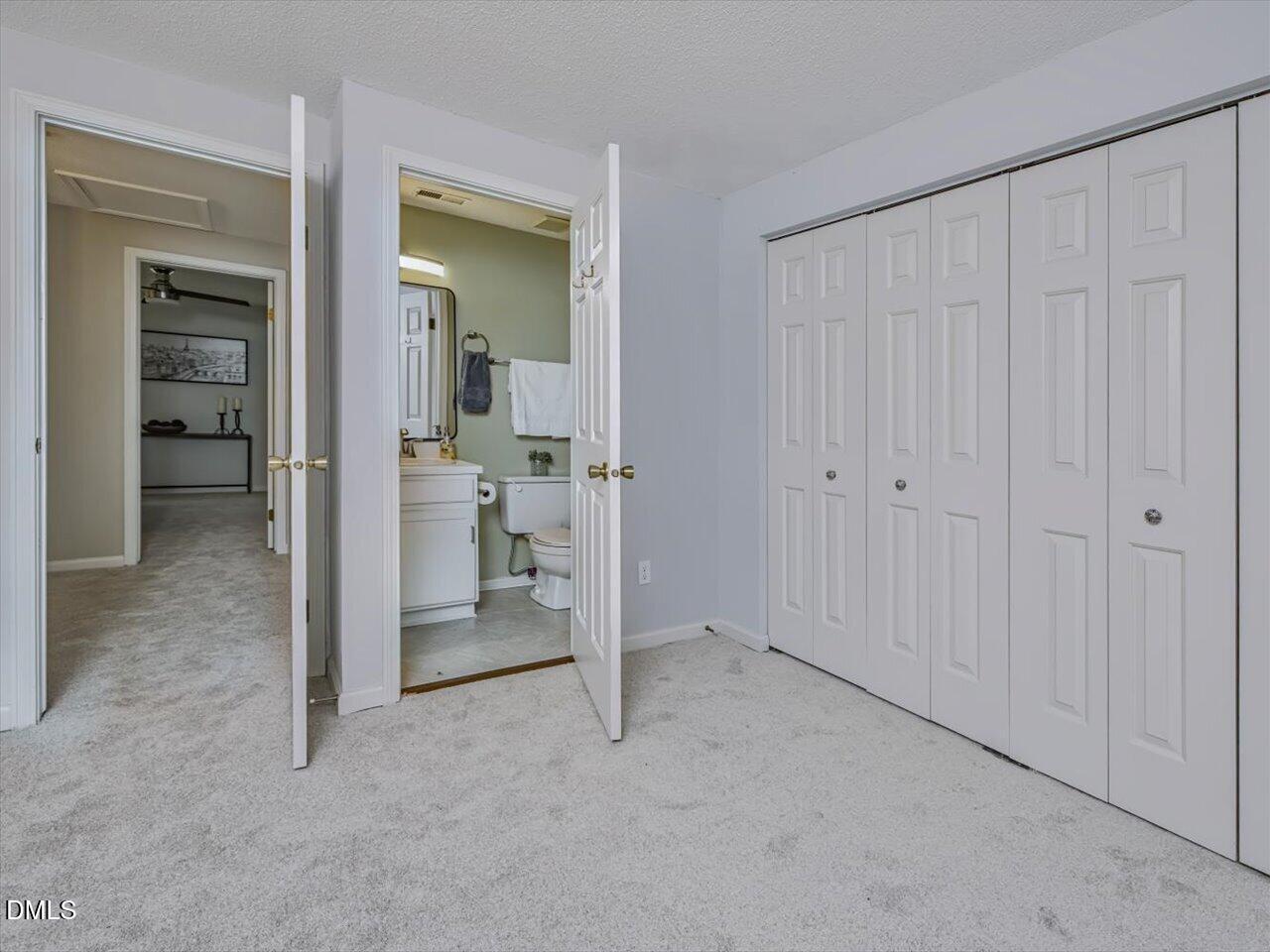 400 Kilmarnock Court Property Photo 25