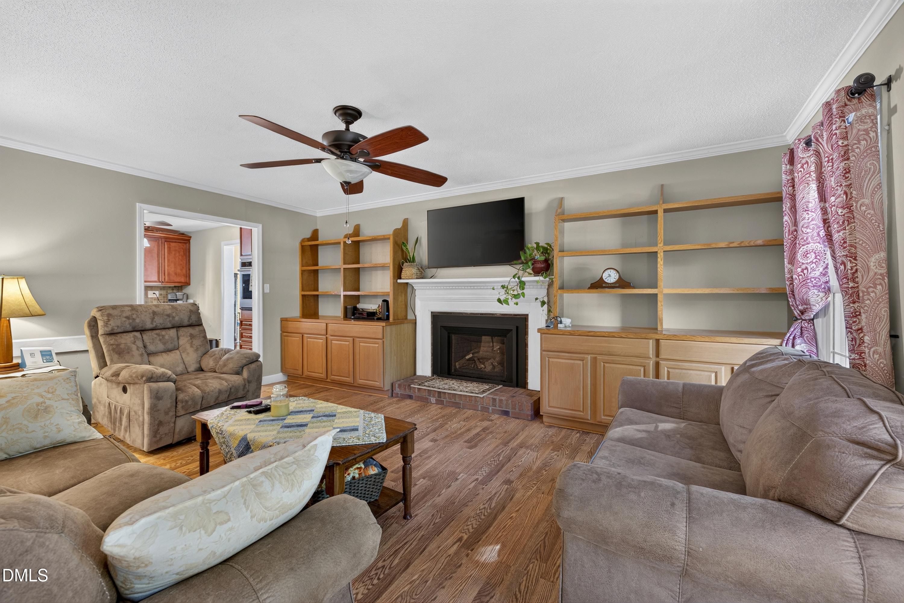 1112 Castalia Drive Property Photo 8