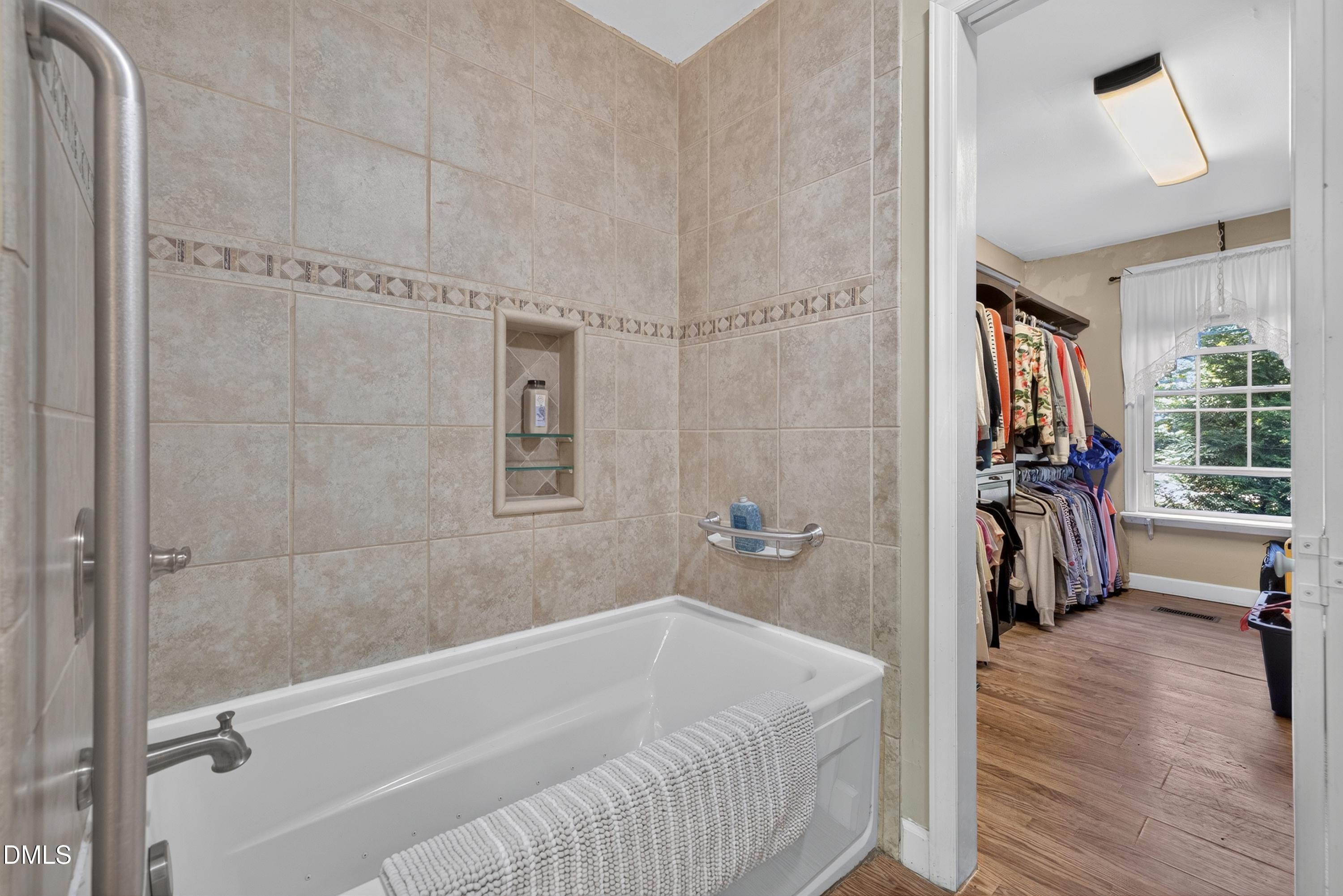 1112 Castalia Drive Property Photo 33