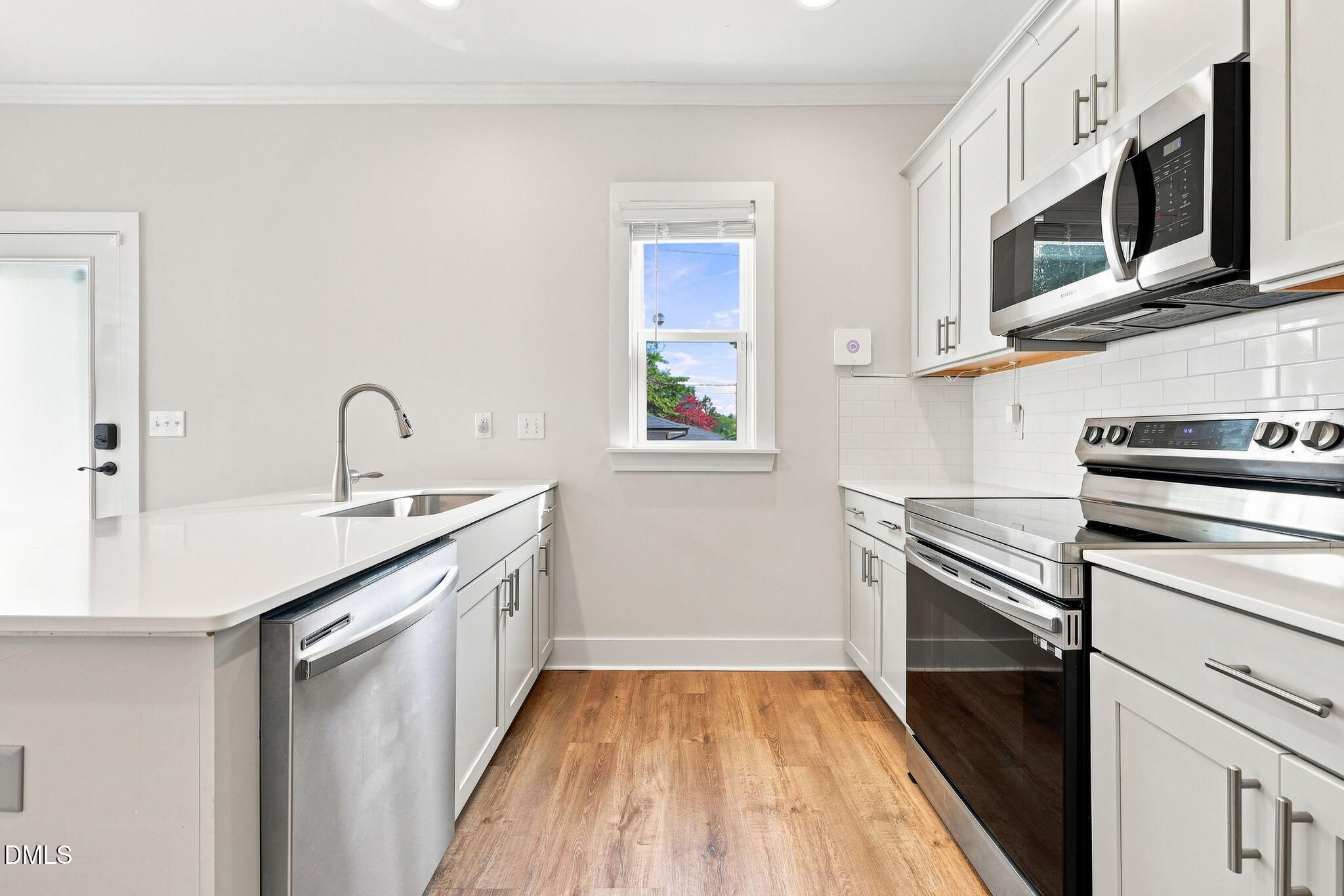 1002 Linwood Avenue Property Photo 12