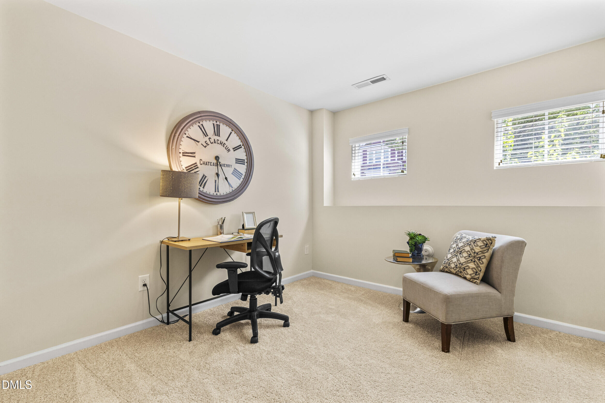 1529 Crafton Way Property Photo 16