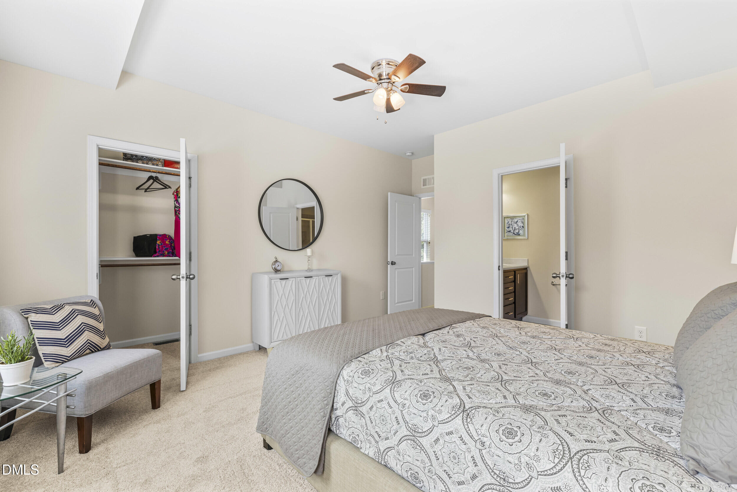 1529 Crafton Way Property Photo 18