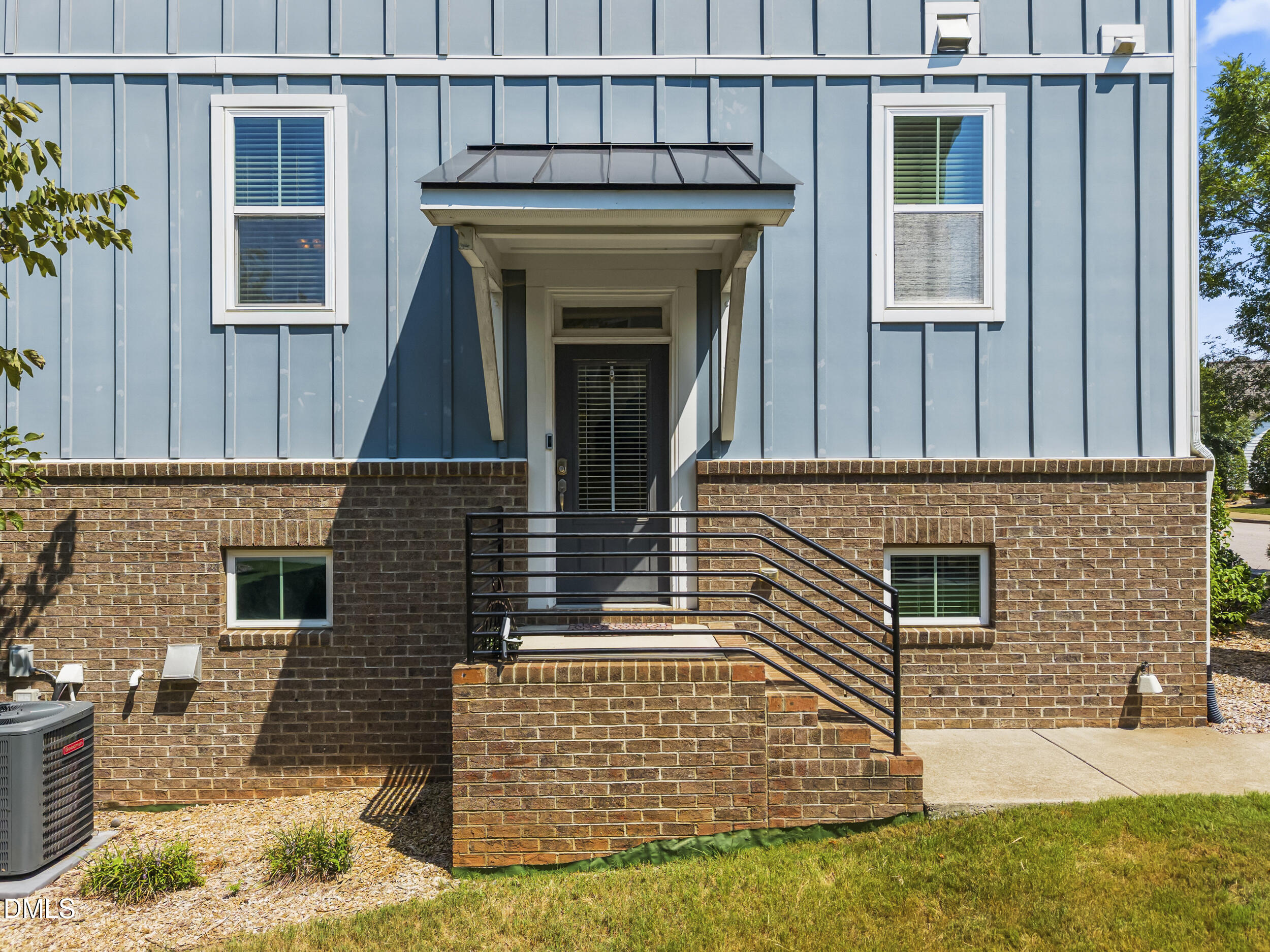 1529 Crafton Way Property Photo 44