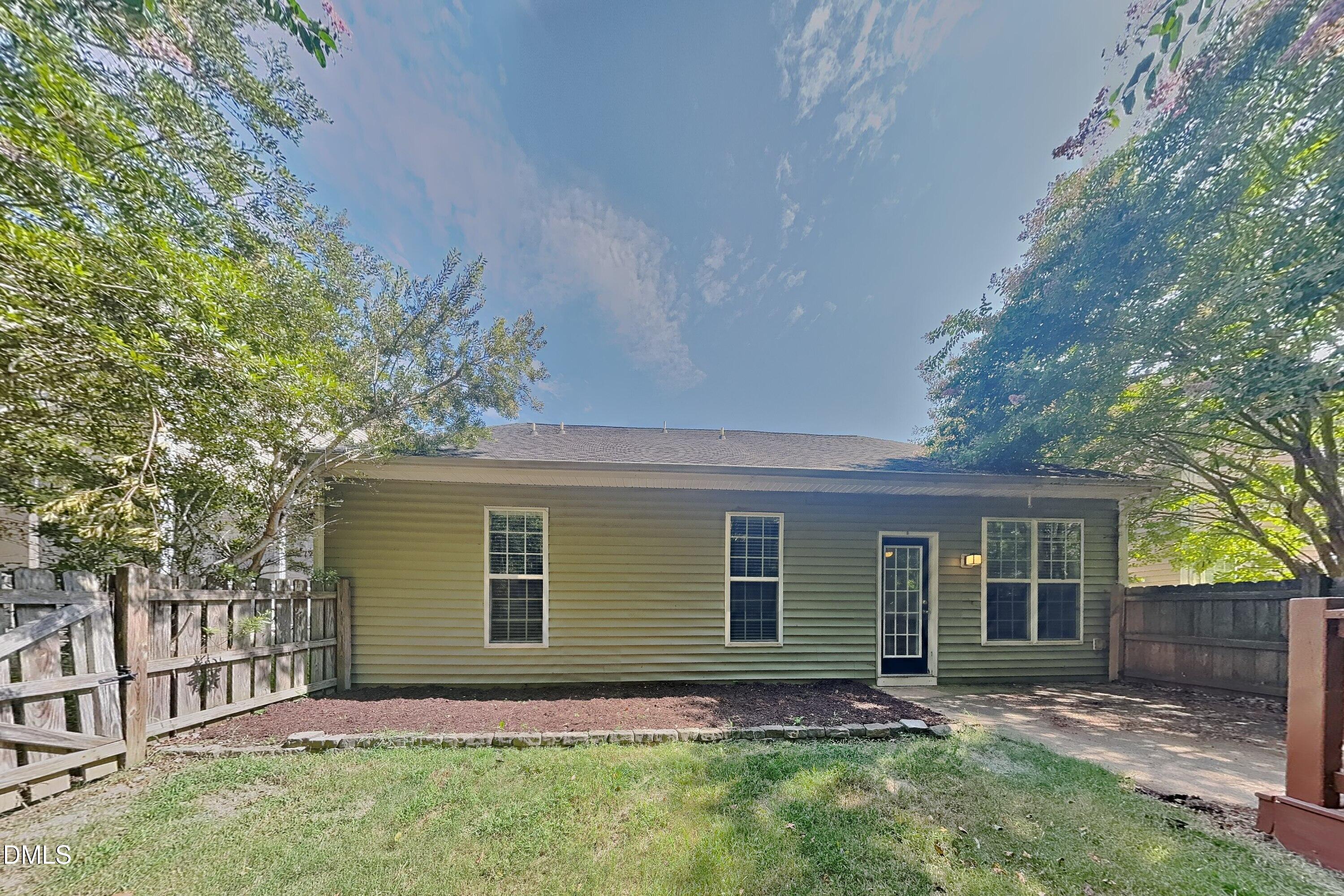 557 Mccarthy Drive Property Photo 17